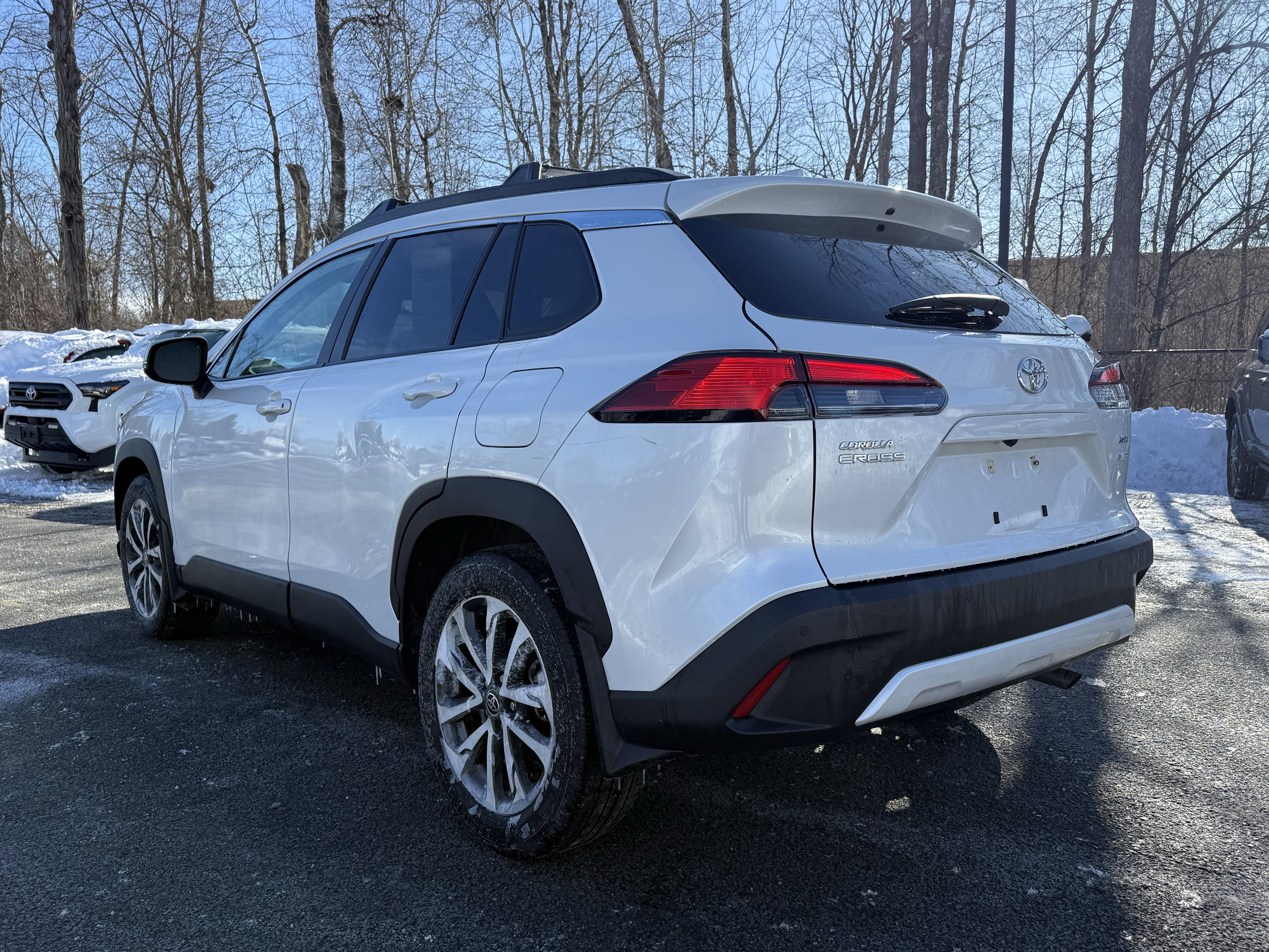 2023 Toyota Corolla Cross XLE