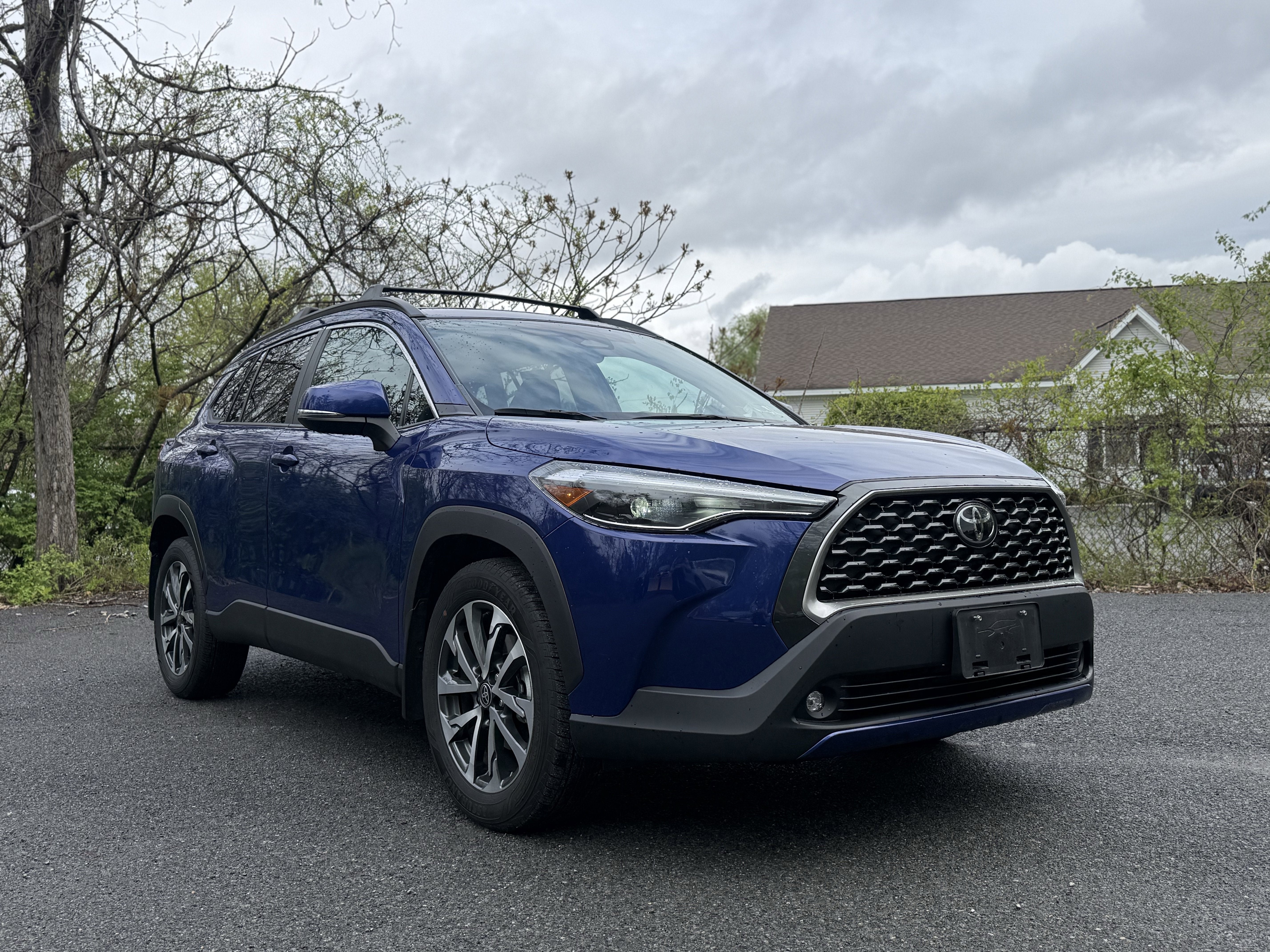 2023 Toyota Corolla Cross XLE