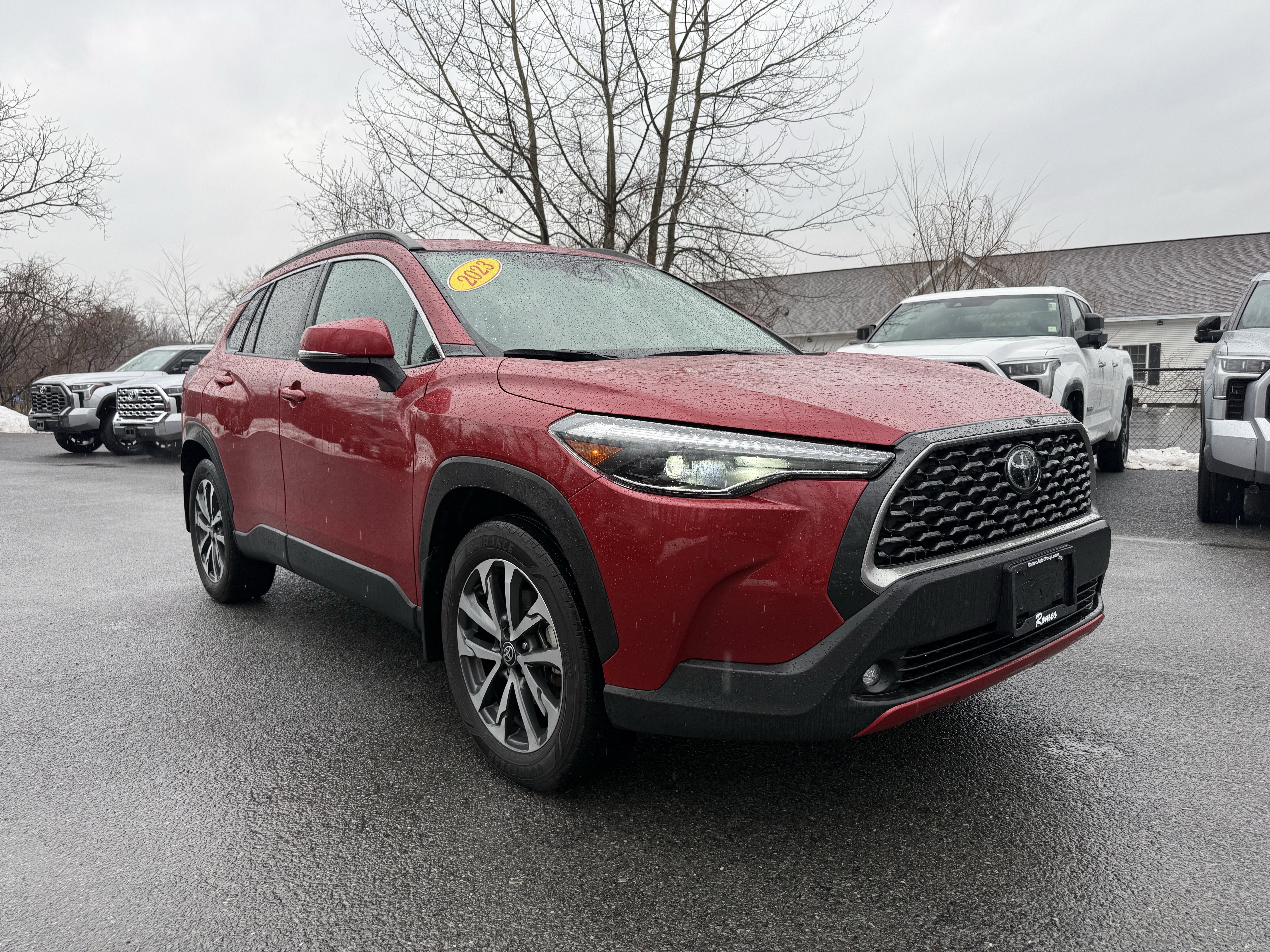 2023 Toyota Corolla Cross XLE