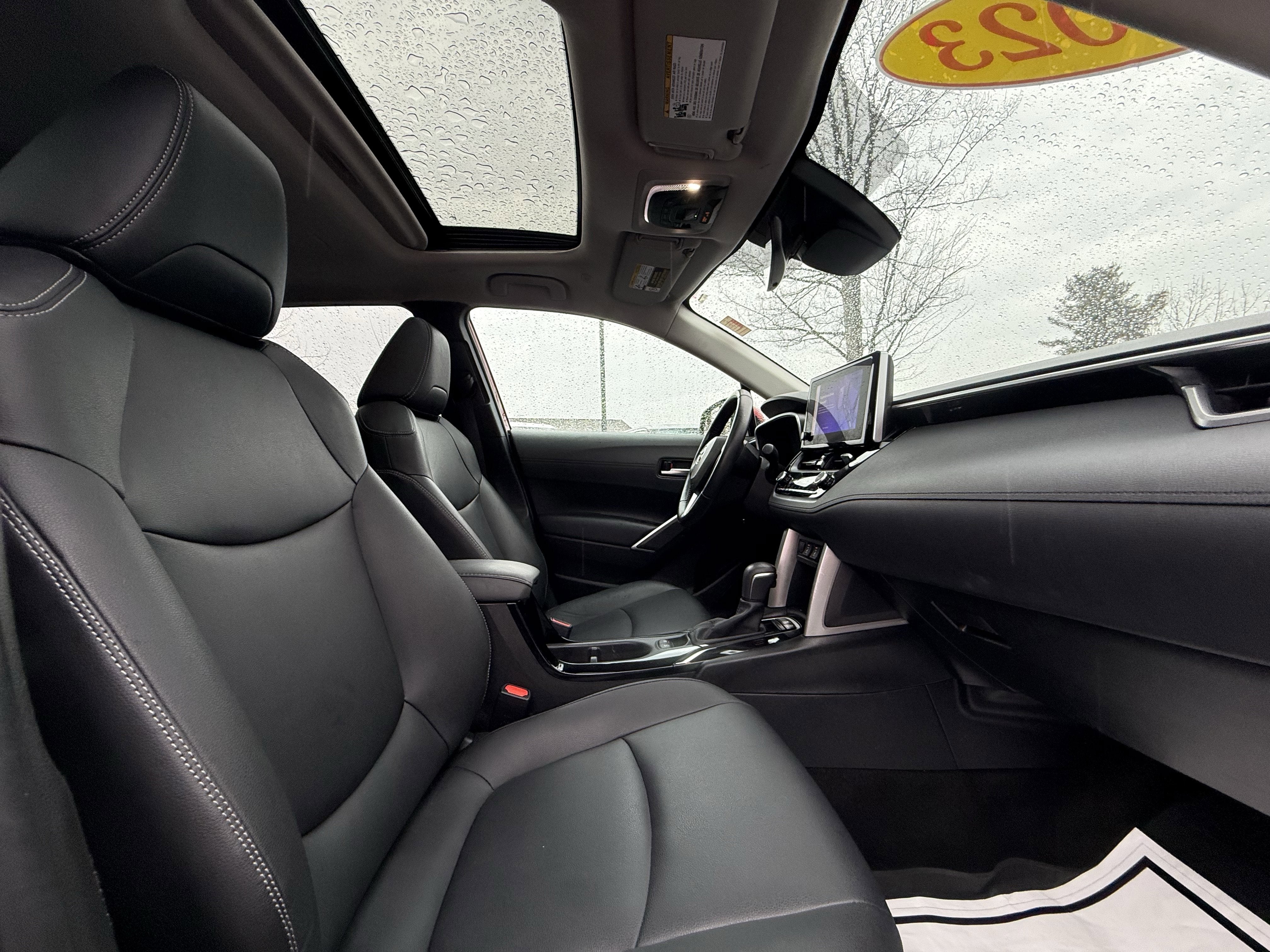 2023 Toyota Corolla Cross XLE