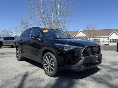 2022 Toyota Corolla Cross XLE