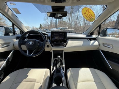 2022 Toyota Corolla Cross XLE