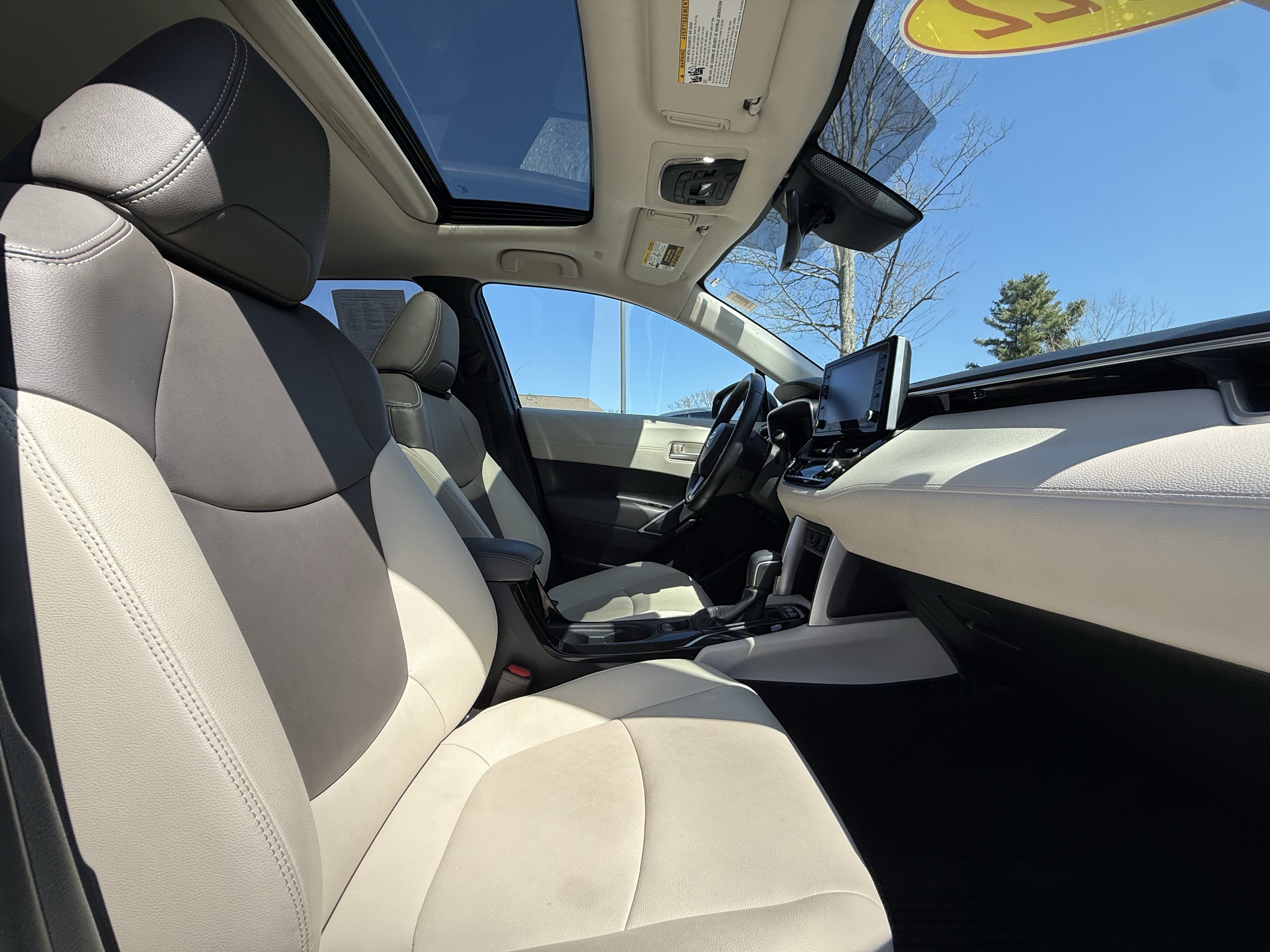 2022 Toyota Corolla Cross XLE