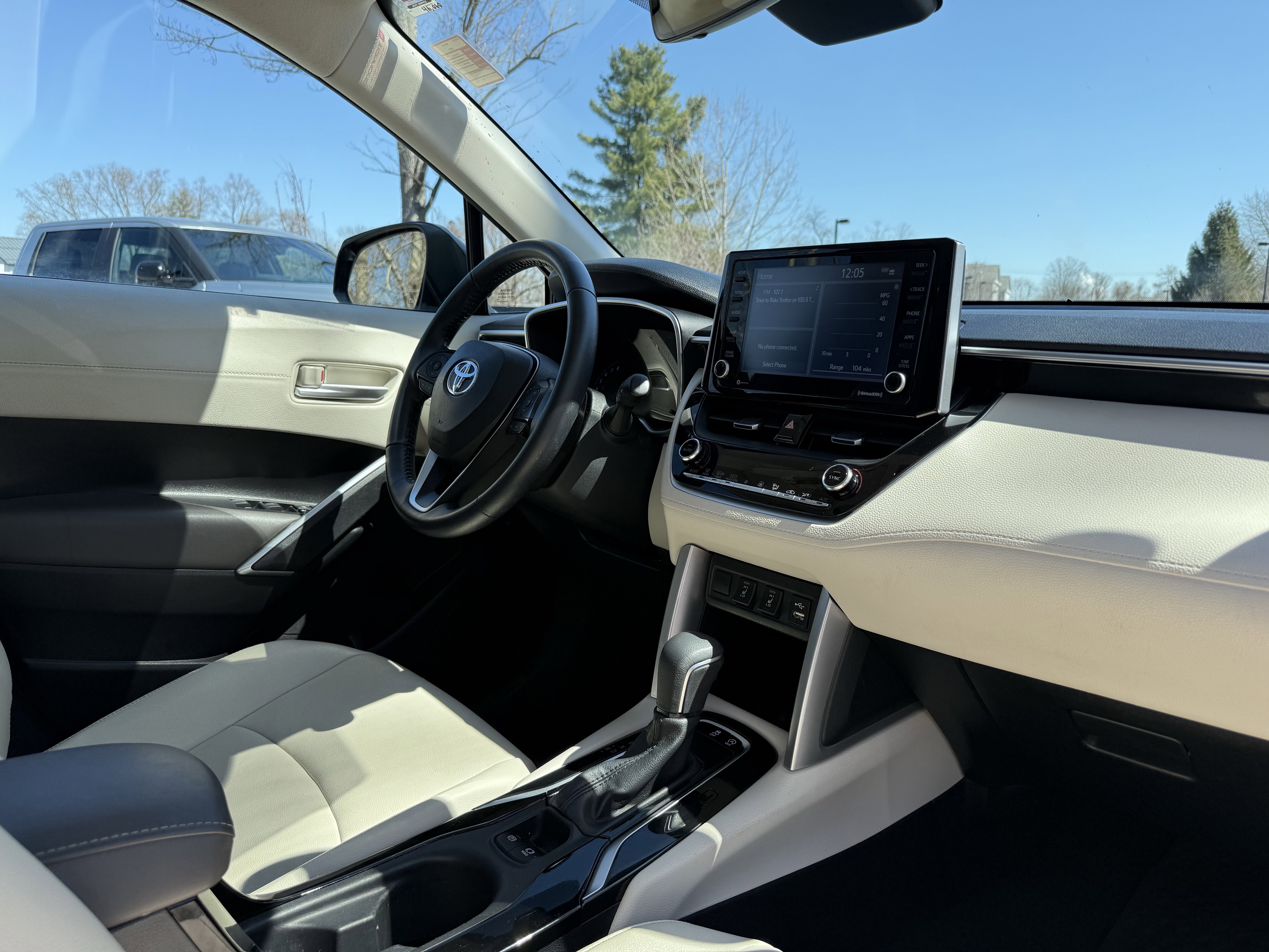 2022 Toyota Corolla Cross XLE