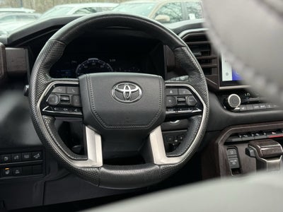 2024 Toyota Sequoia SR5