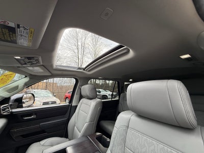 2024 Toyota Sequoia SR5