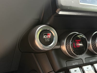 2024 Toyota GR86 Premium