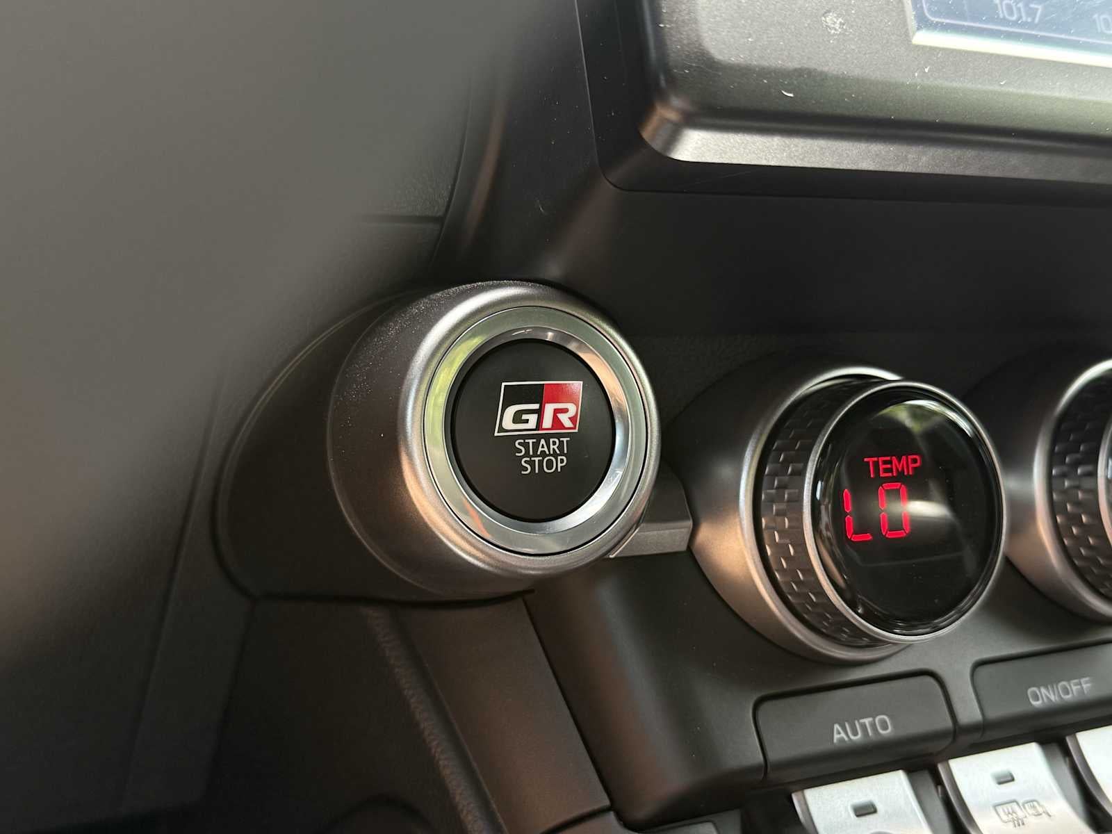 2024 Toyota GR86 Premium