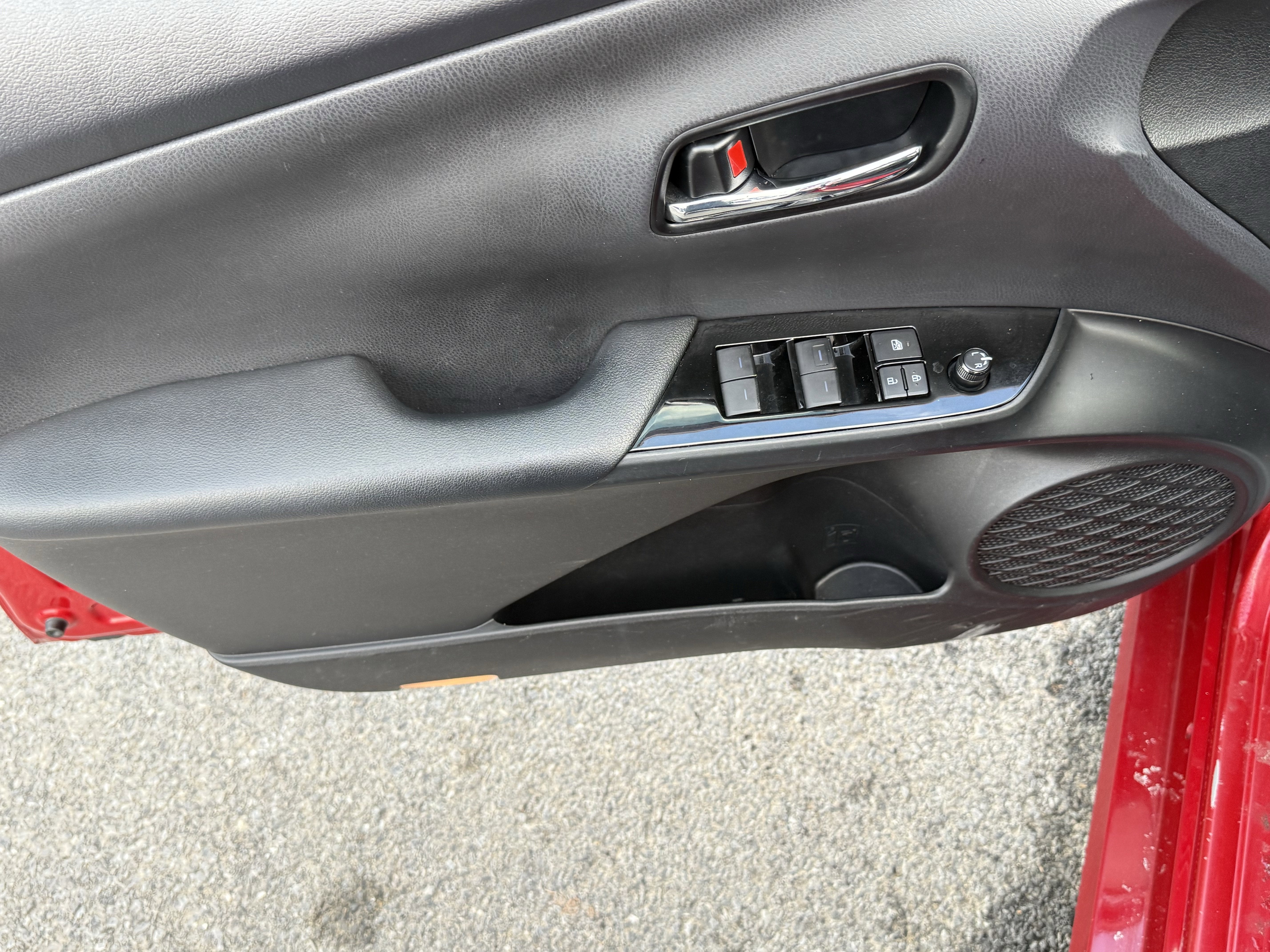 2019 Toyota Prius Base