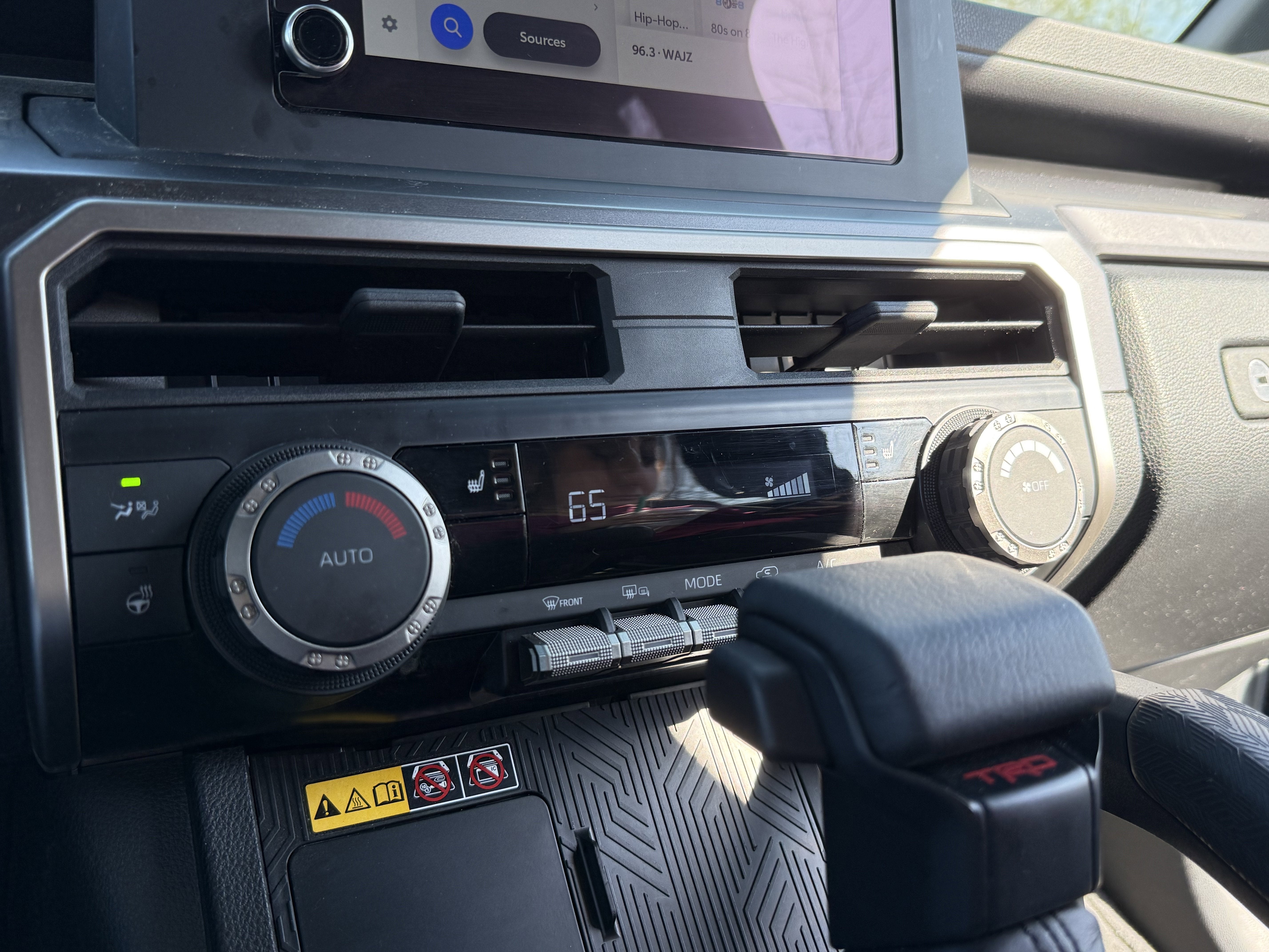 2025 Toyota 4Runner i-FORCE MAX Hybrid TRD Off Road