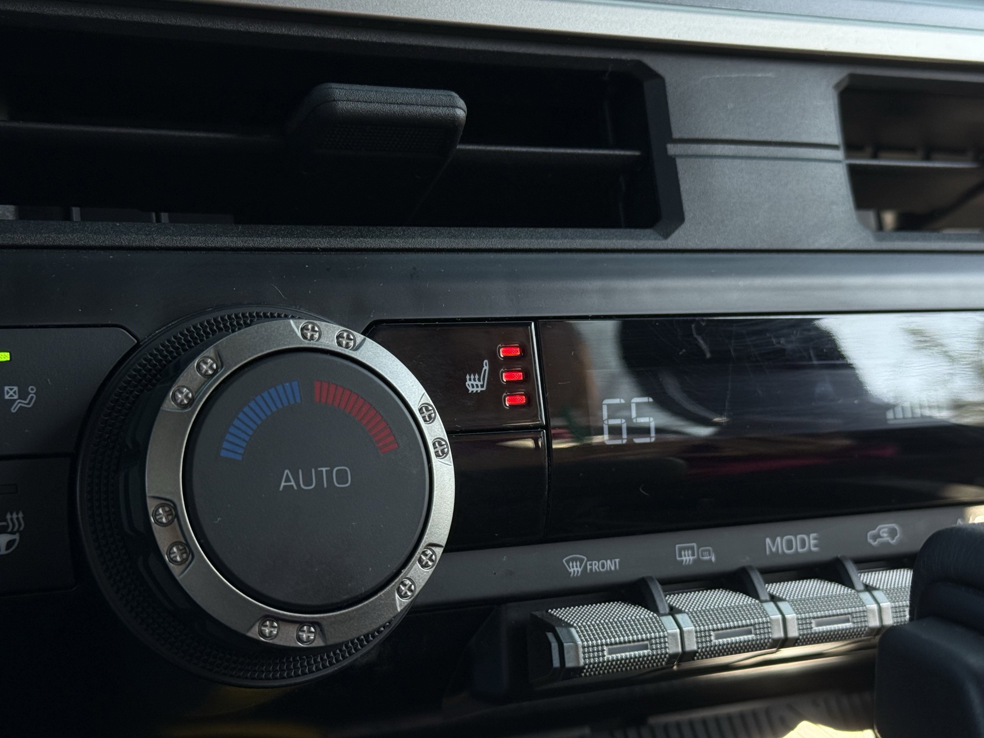 2025 Toyota 4Runner i-FORCE MAX Hybrid TRD Off Road
