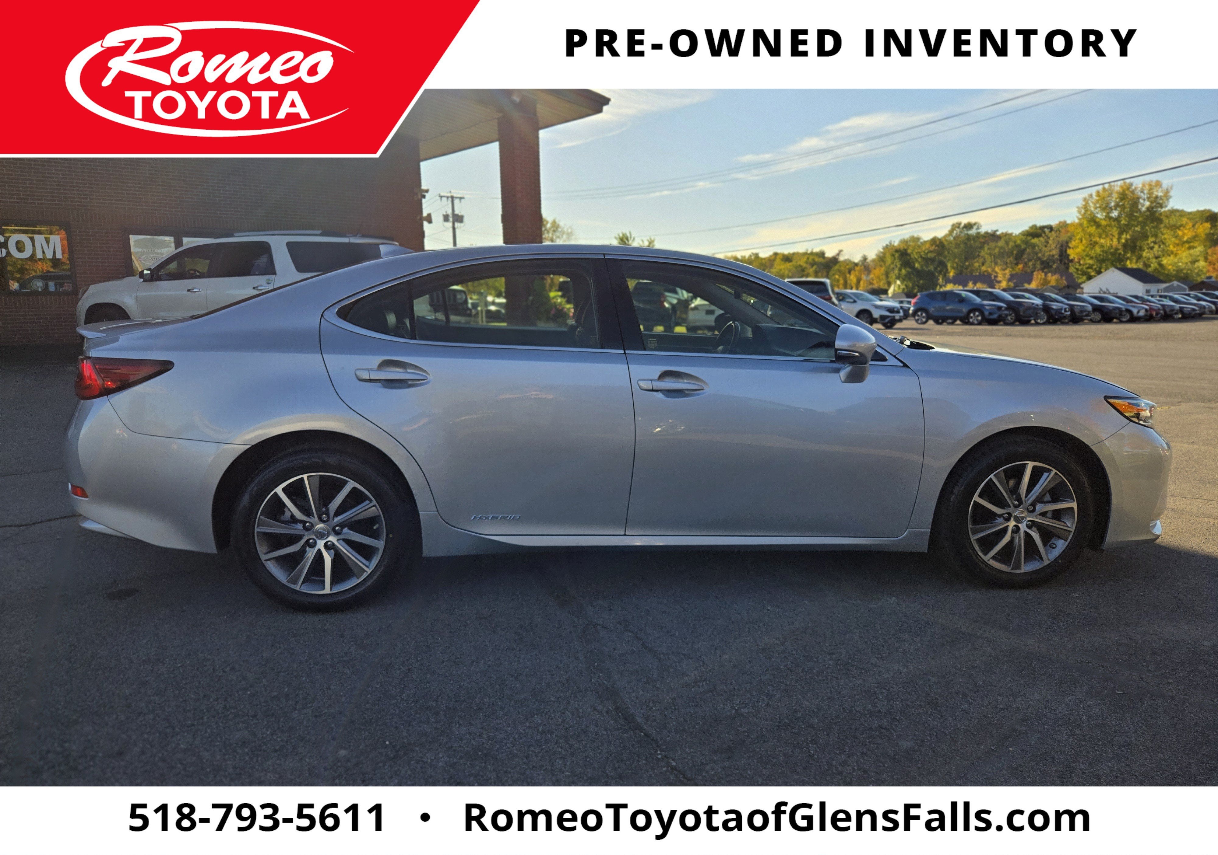 2016 Lexus ES 300h