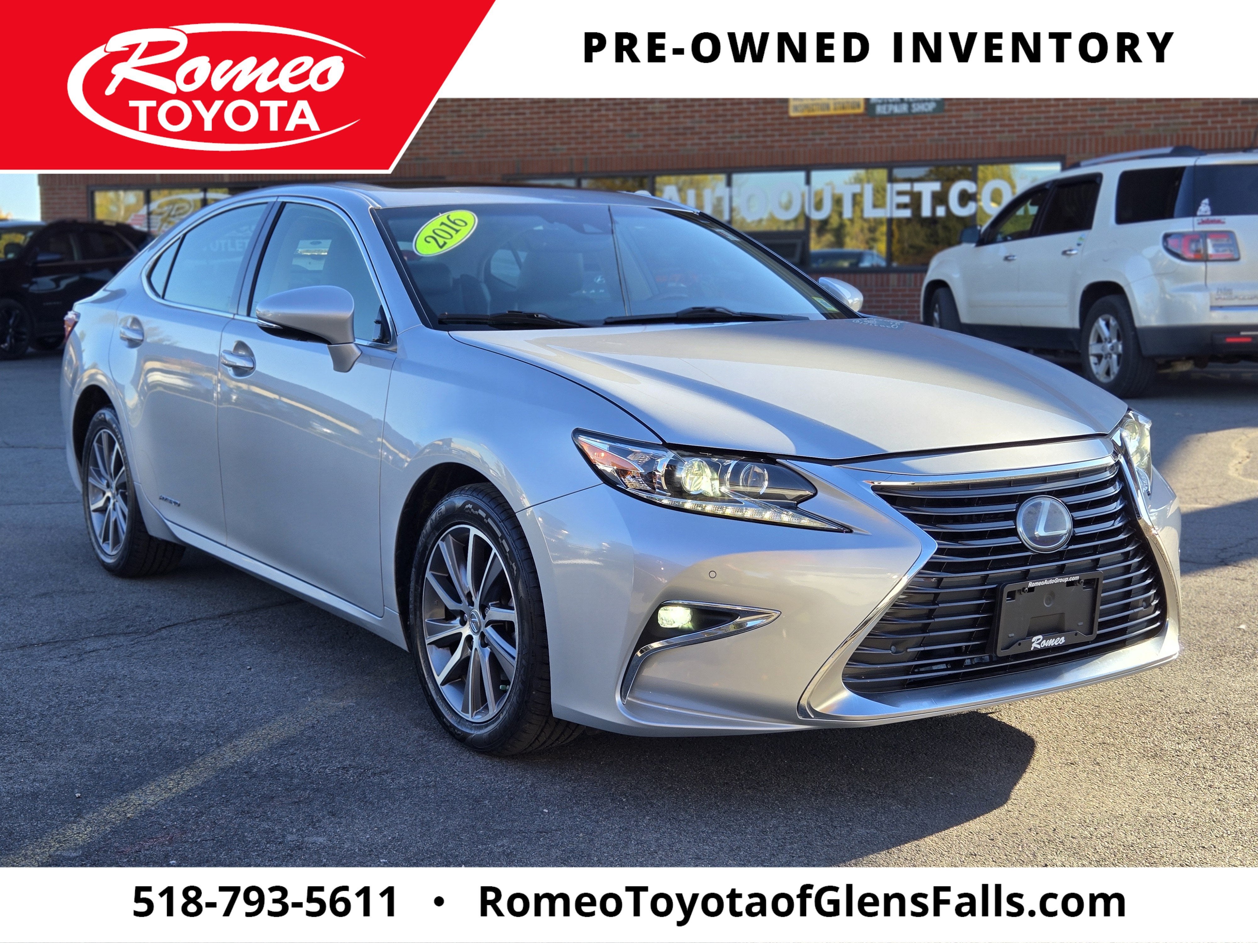 2016 Lexus ES 300h