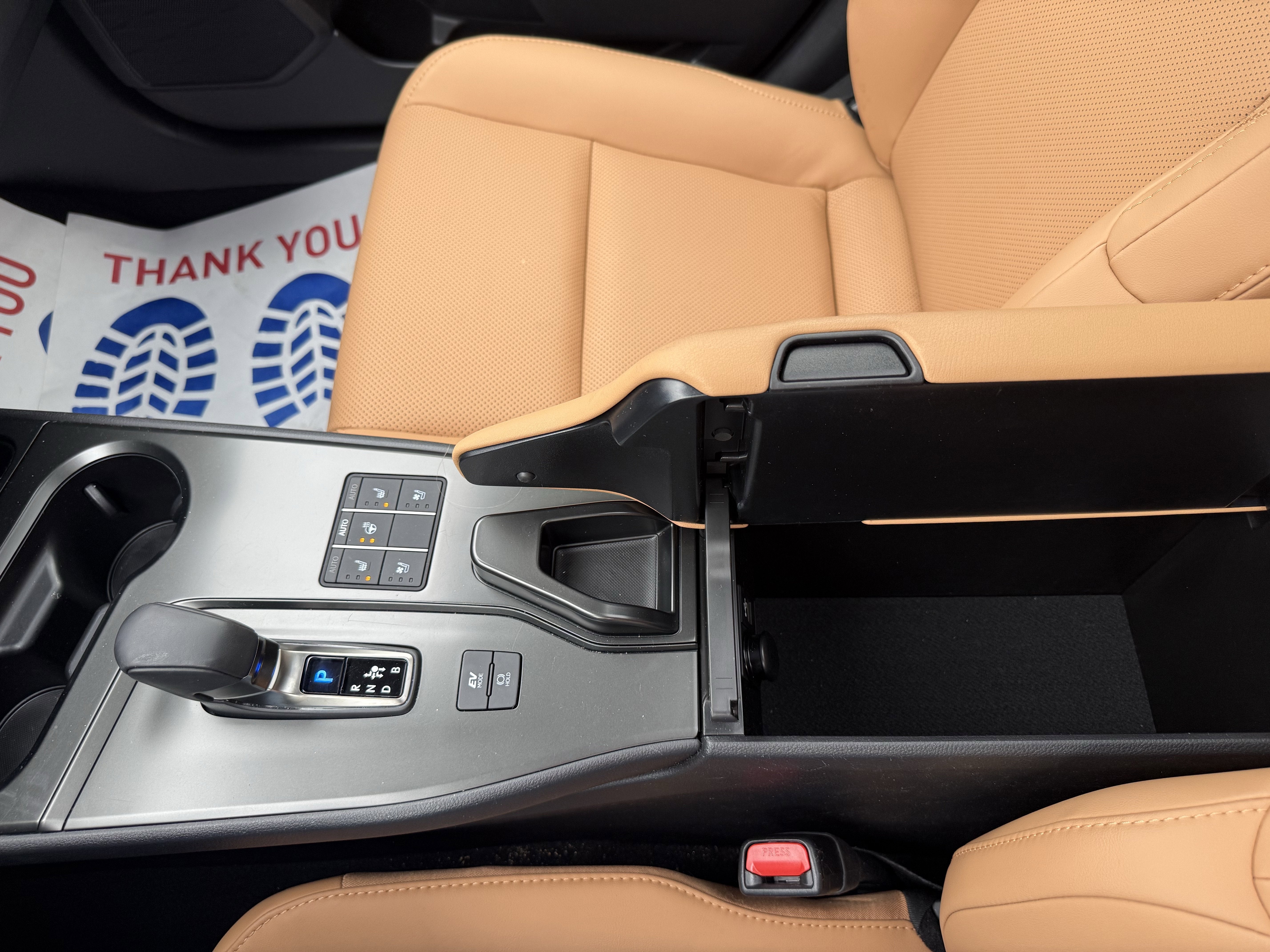 2025 Lexus UX UX 300h