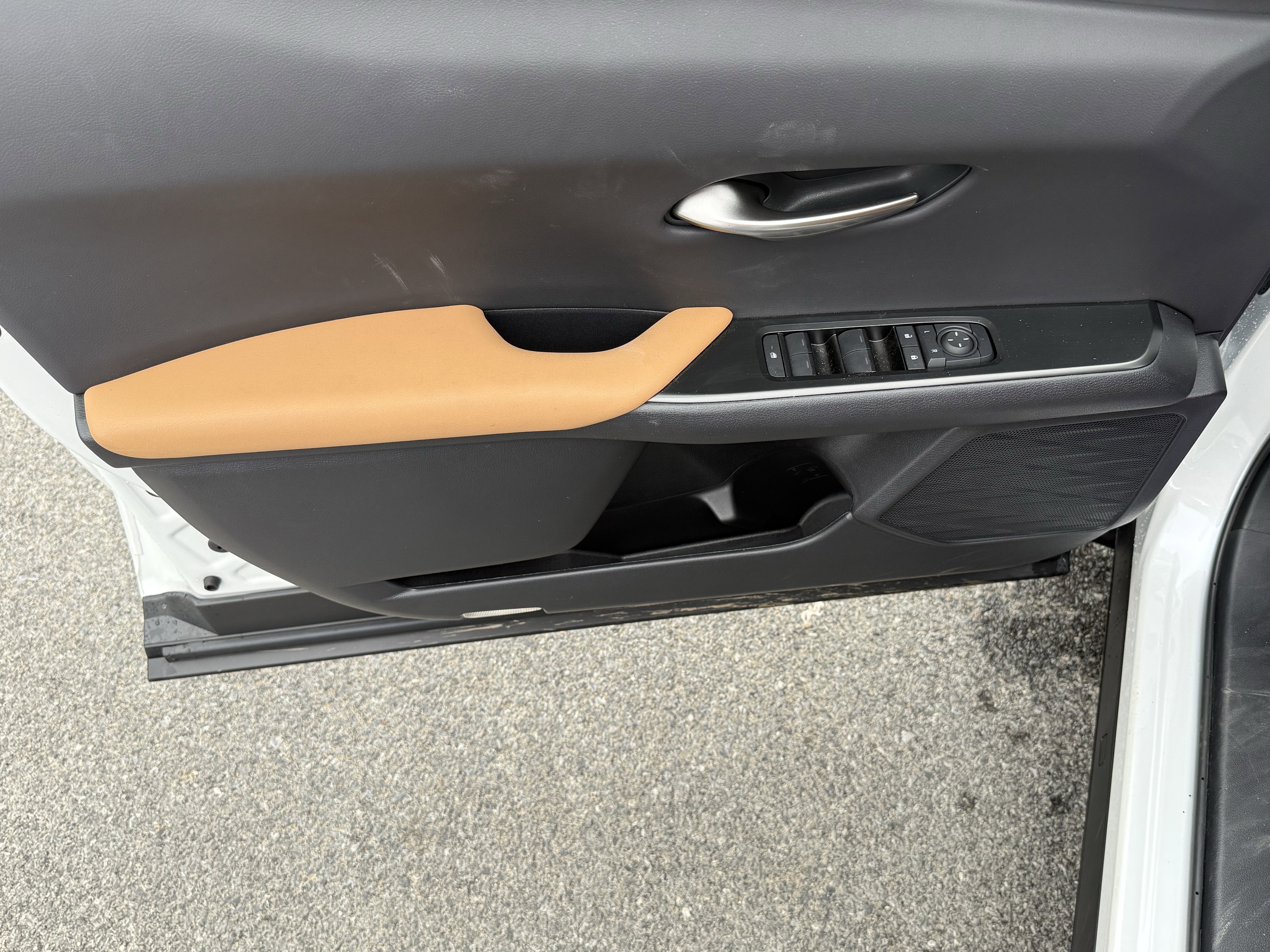 2025 Lexus UX UX 300h