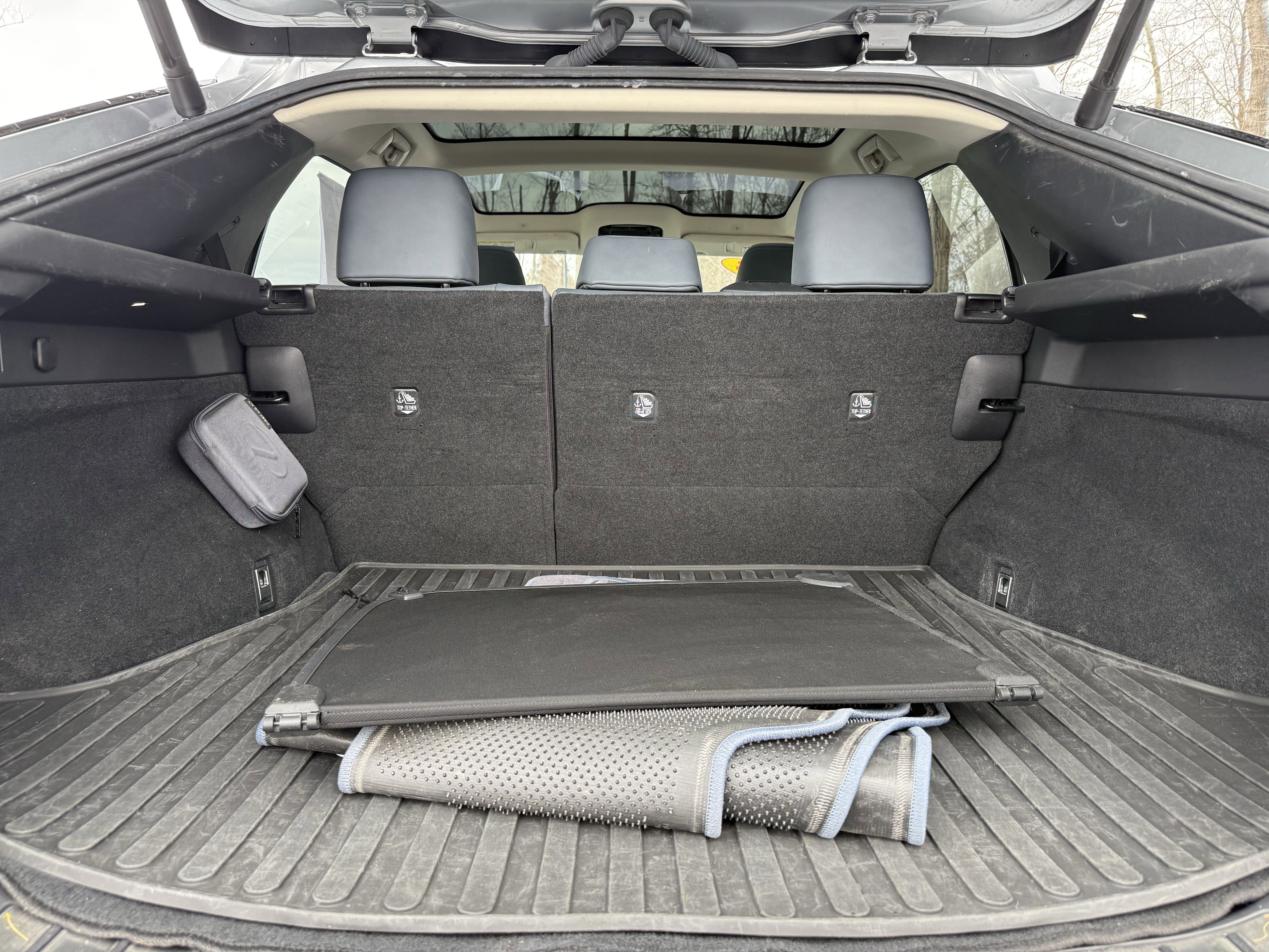 2023 Lexus RZ 450e Premium