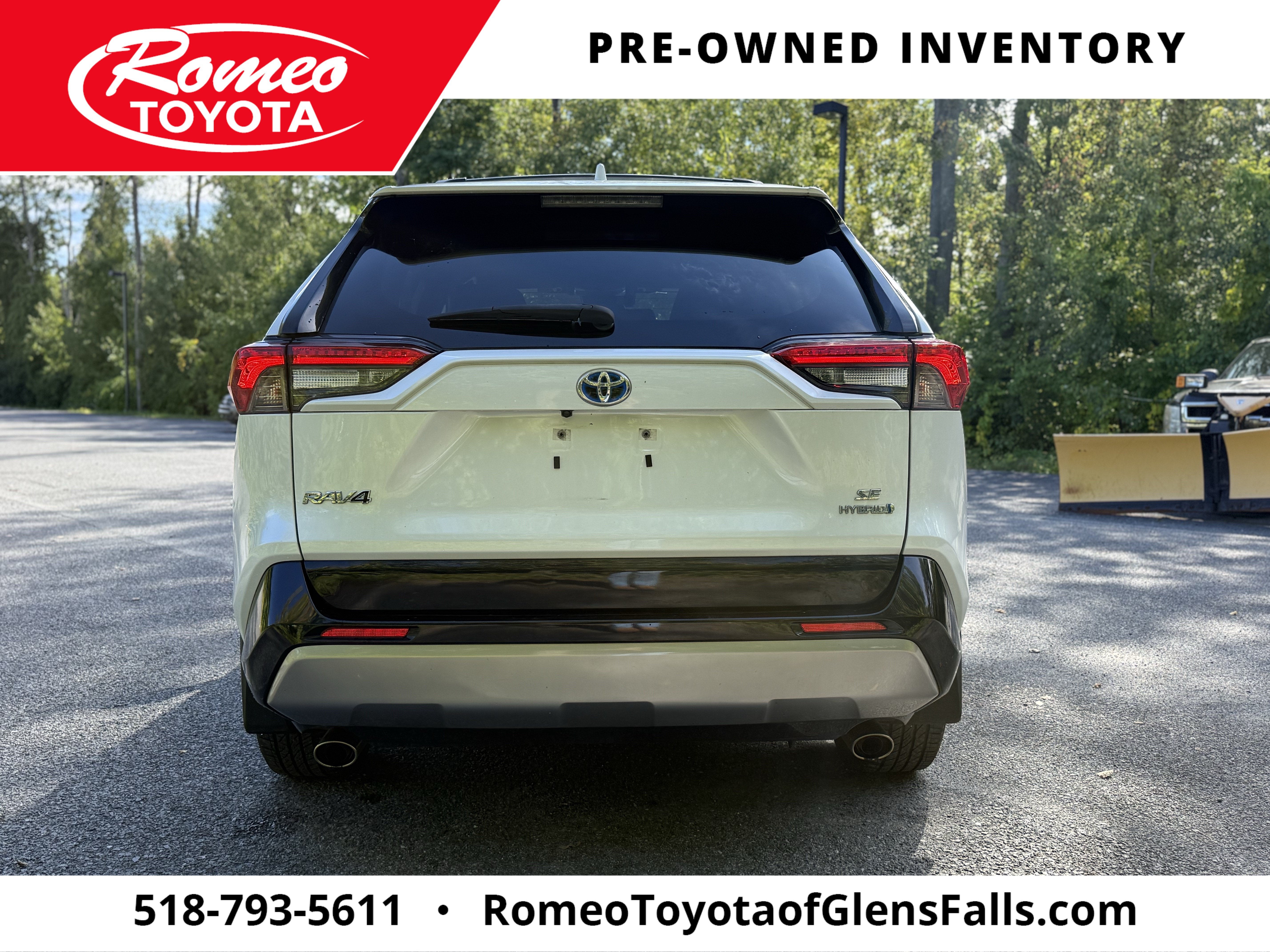 2023 Toyota RAV4 Hybrid SE
