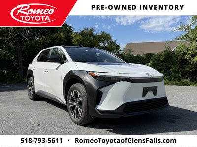 2025 Toyota bZ4X XLE