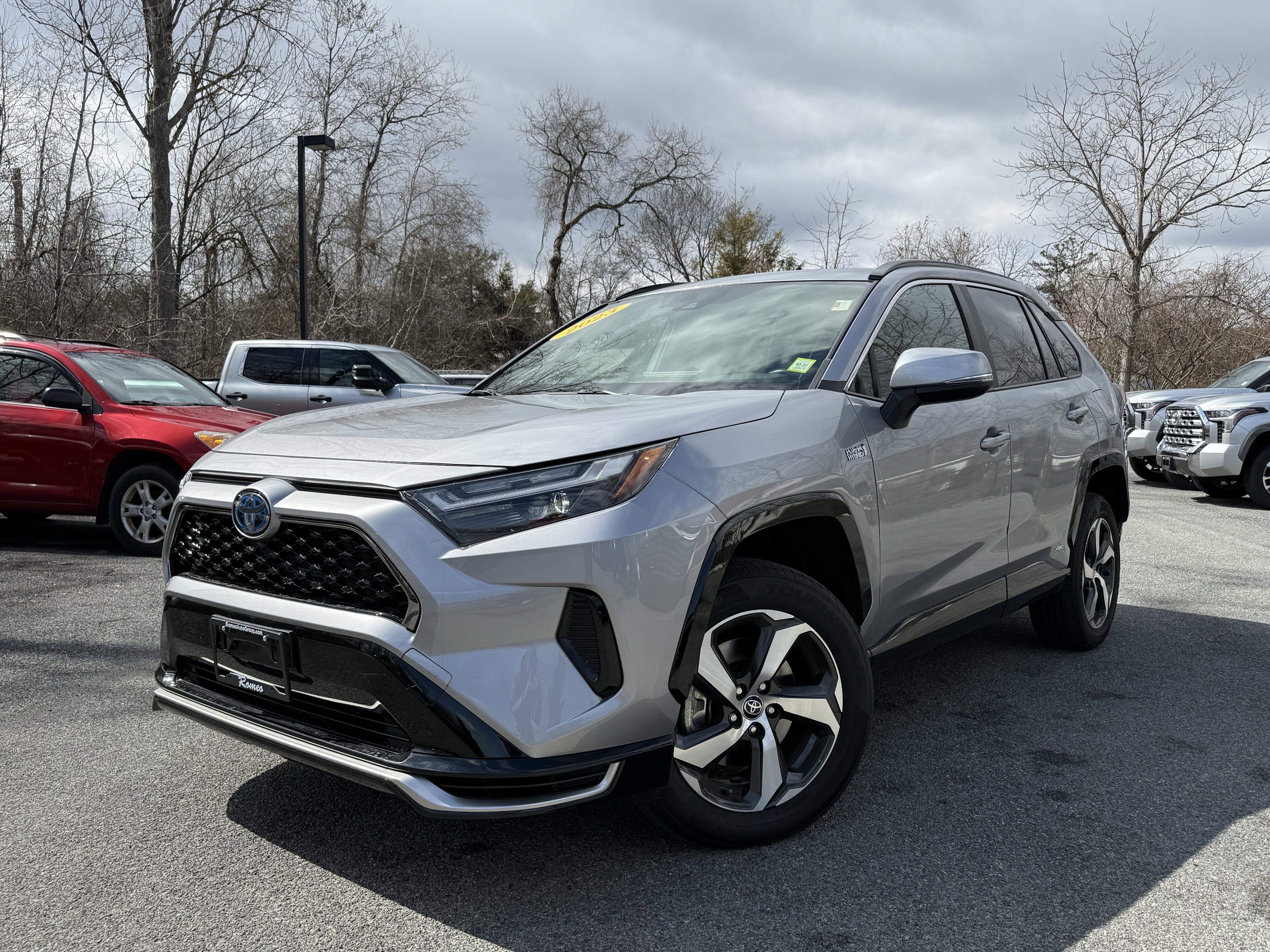 2023 Toyota RAV4 Prime SE