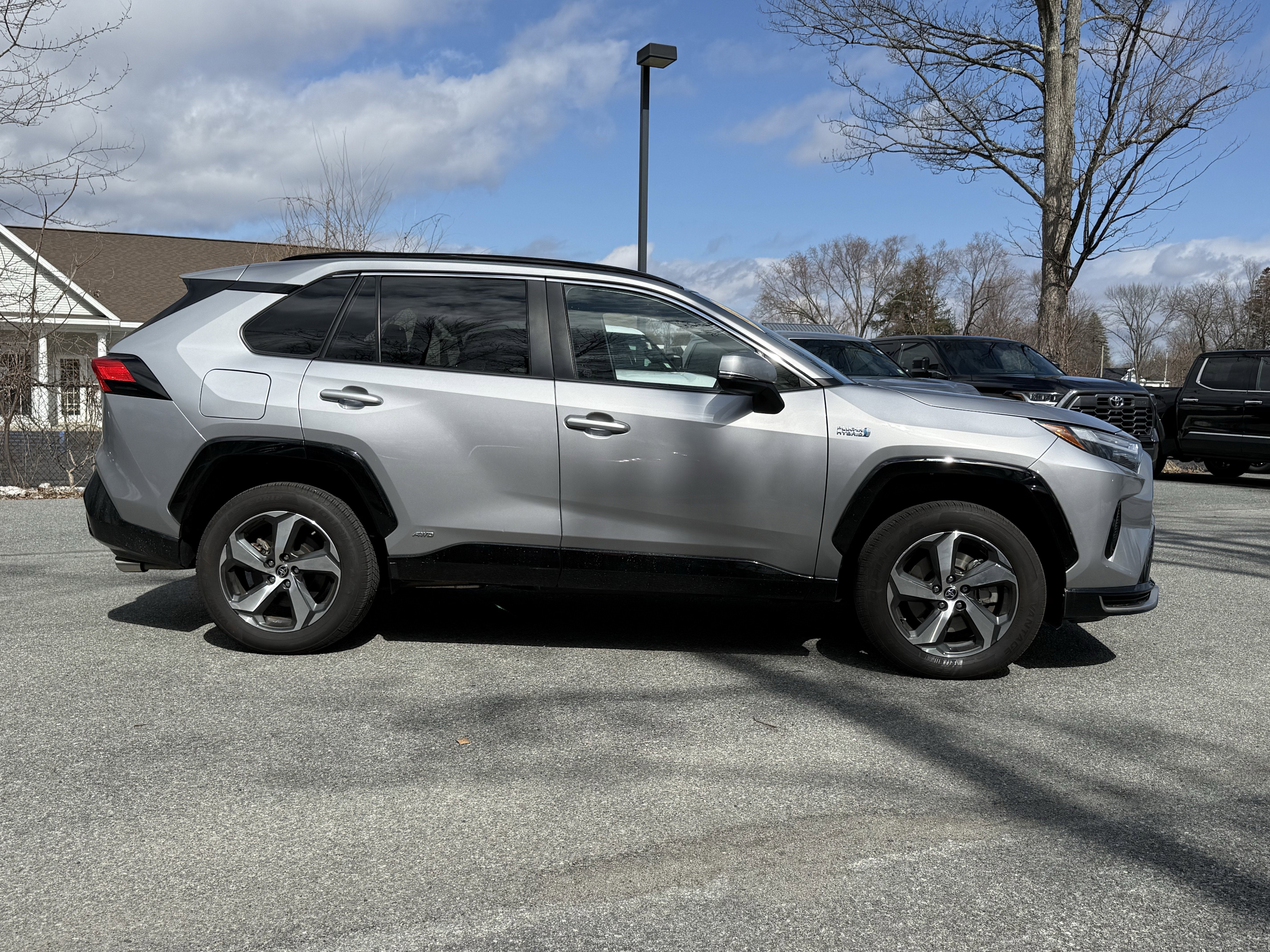 2023 Toyota RAV4 Prime SE