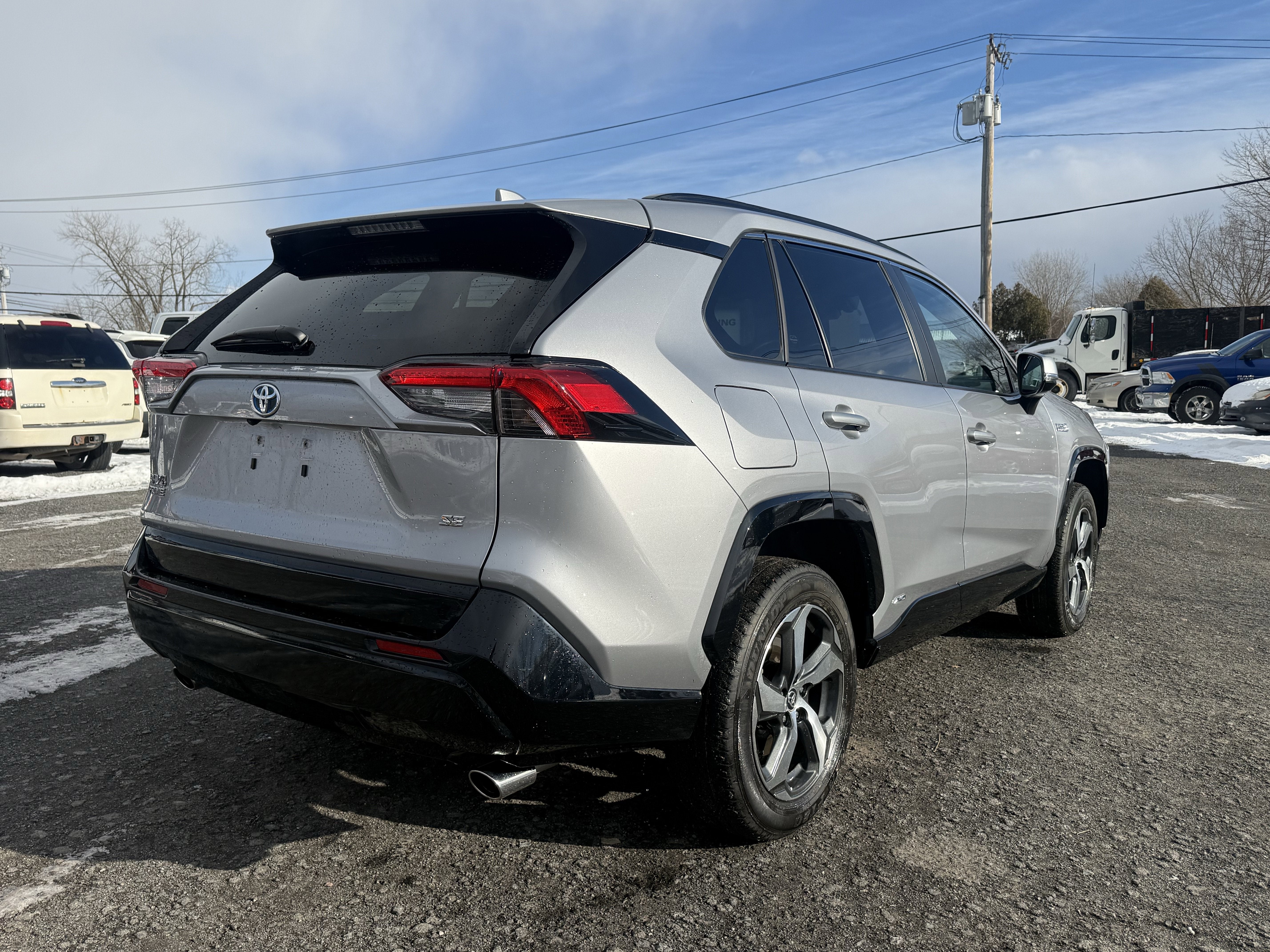 2023 Toyota RAV4 Prime SE