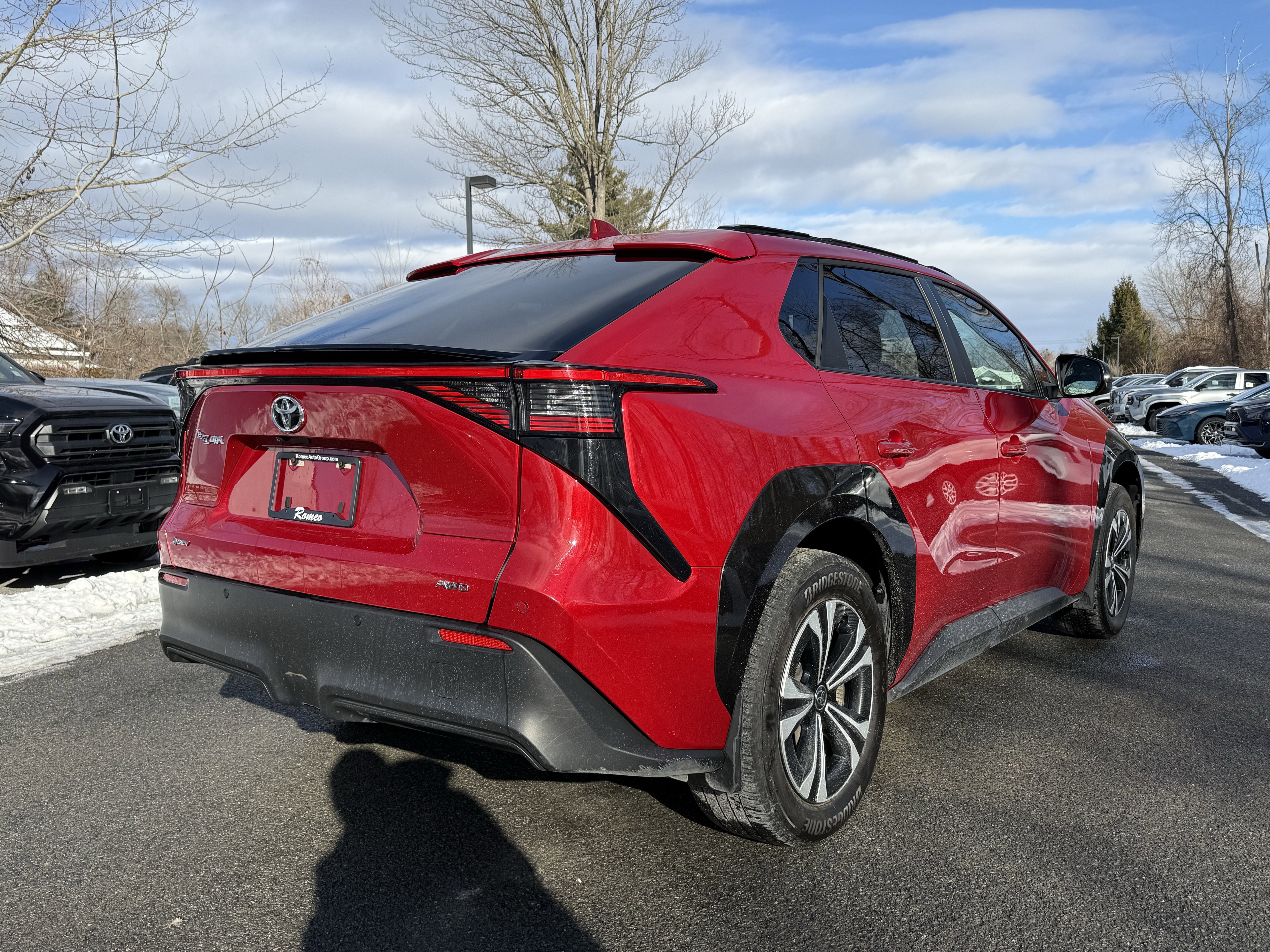 2024 Toyota bZ4X Base