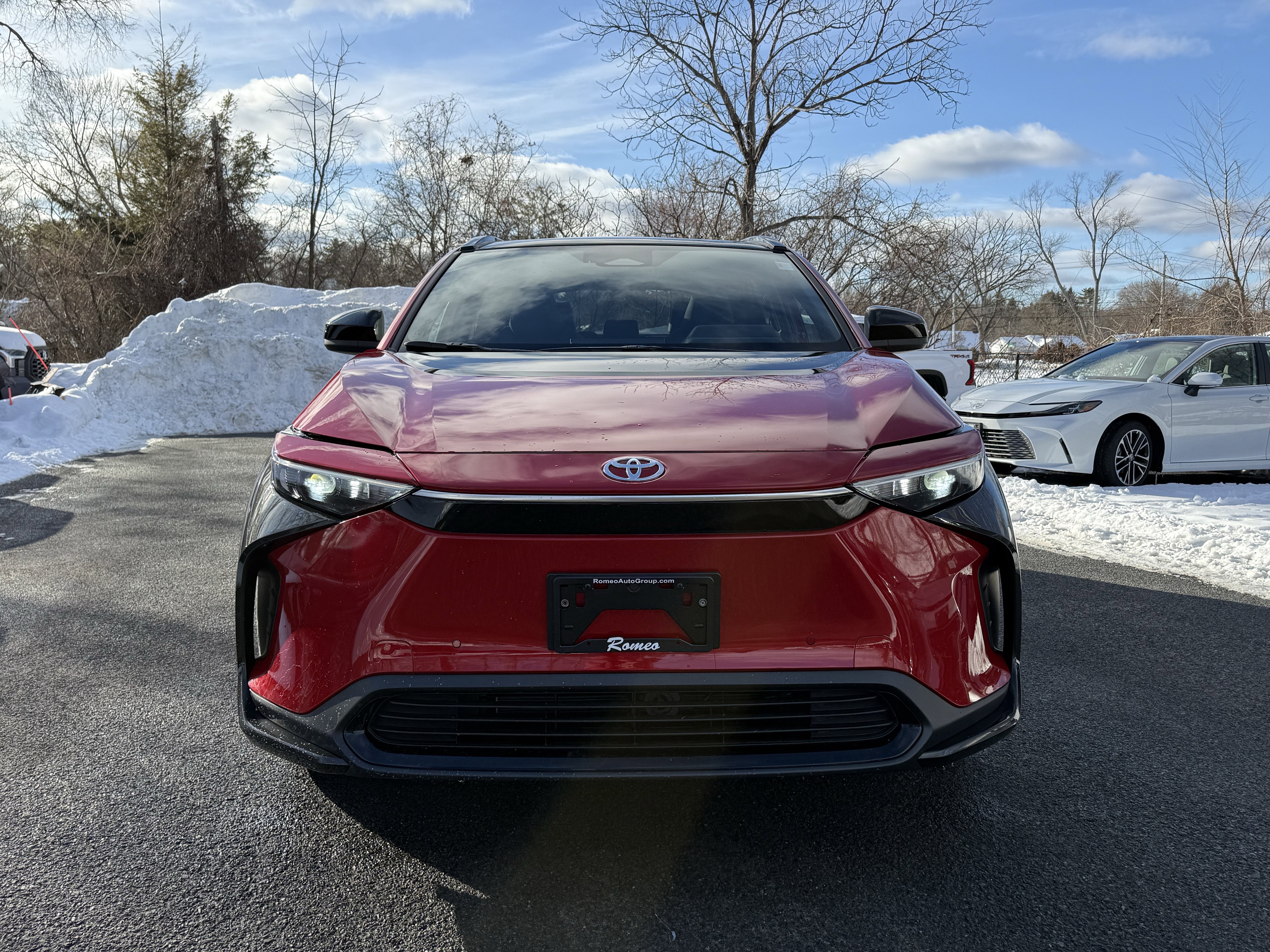 2024 Toyota bZ4X Base