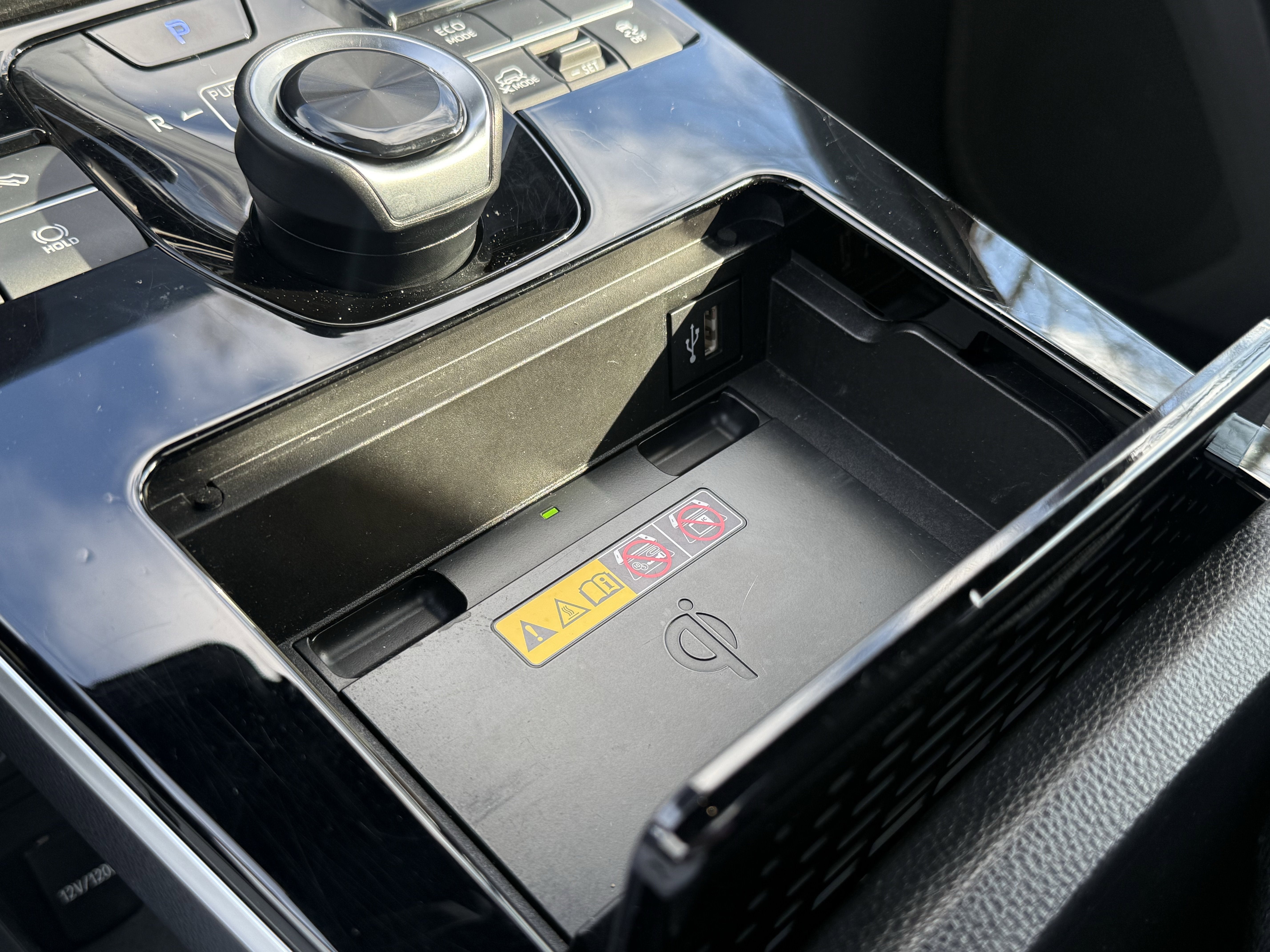 2024 Toyota bZ4X Base