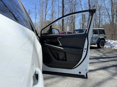 2024 Toyota bZ4X XLE