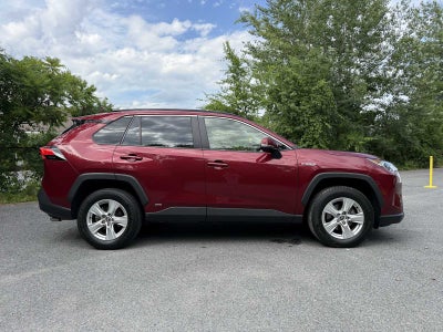 2020 Toyota RAV4 Hybrid XLE