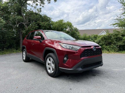 2020 Toyota RAV4 Hybrid XLE