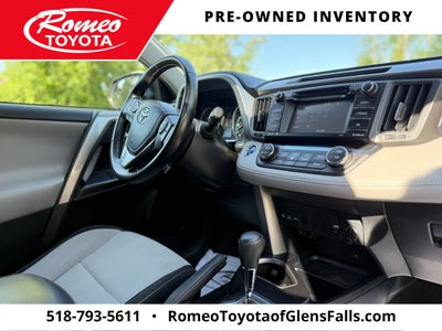 2016 Toyota RAV4 Hybrid XLE