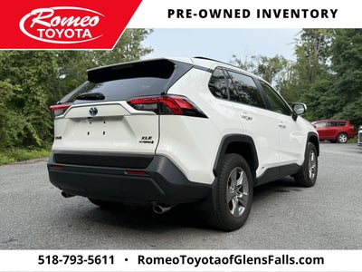 2022 Toyota RAV4 Hybrid XLE