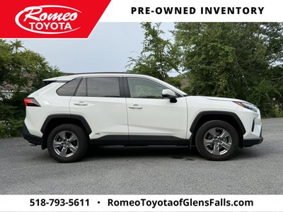 2022 Toyota RAV4 Hybrid XLE