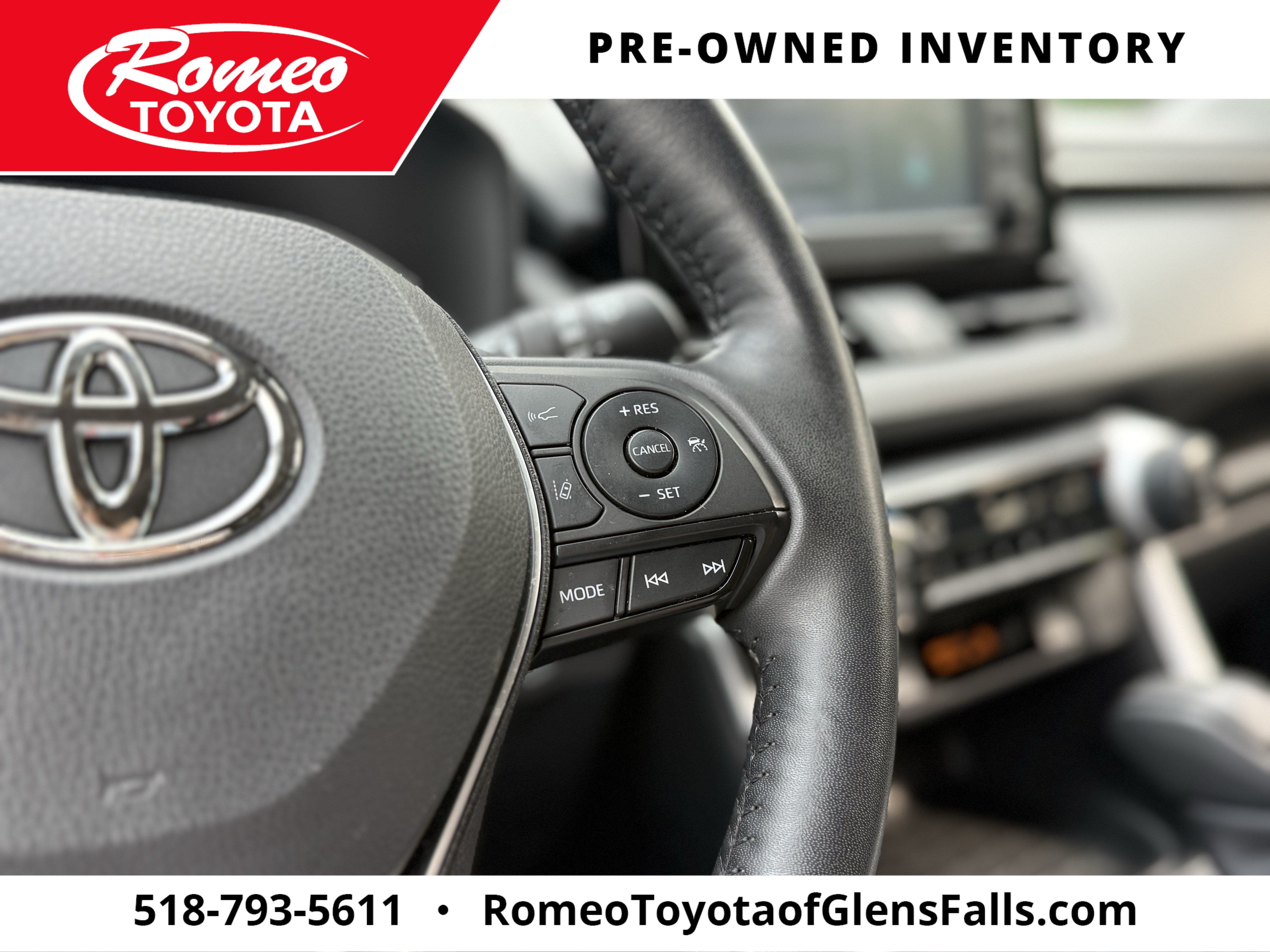 2022 Toyota RAV4 Hybrid XLE