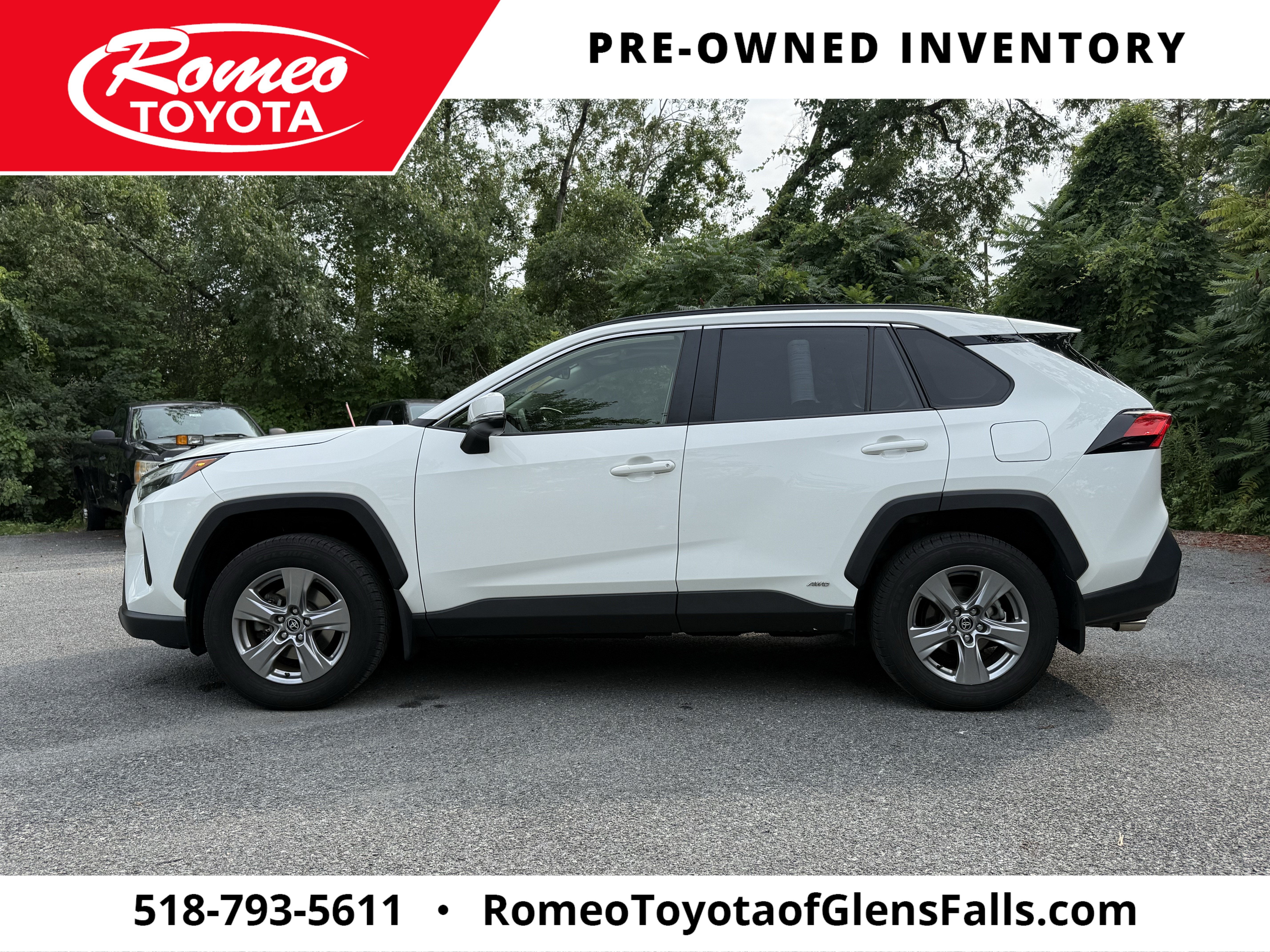 2022 Toyota RAV4 Hybrid XLE