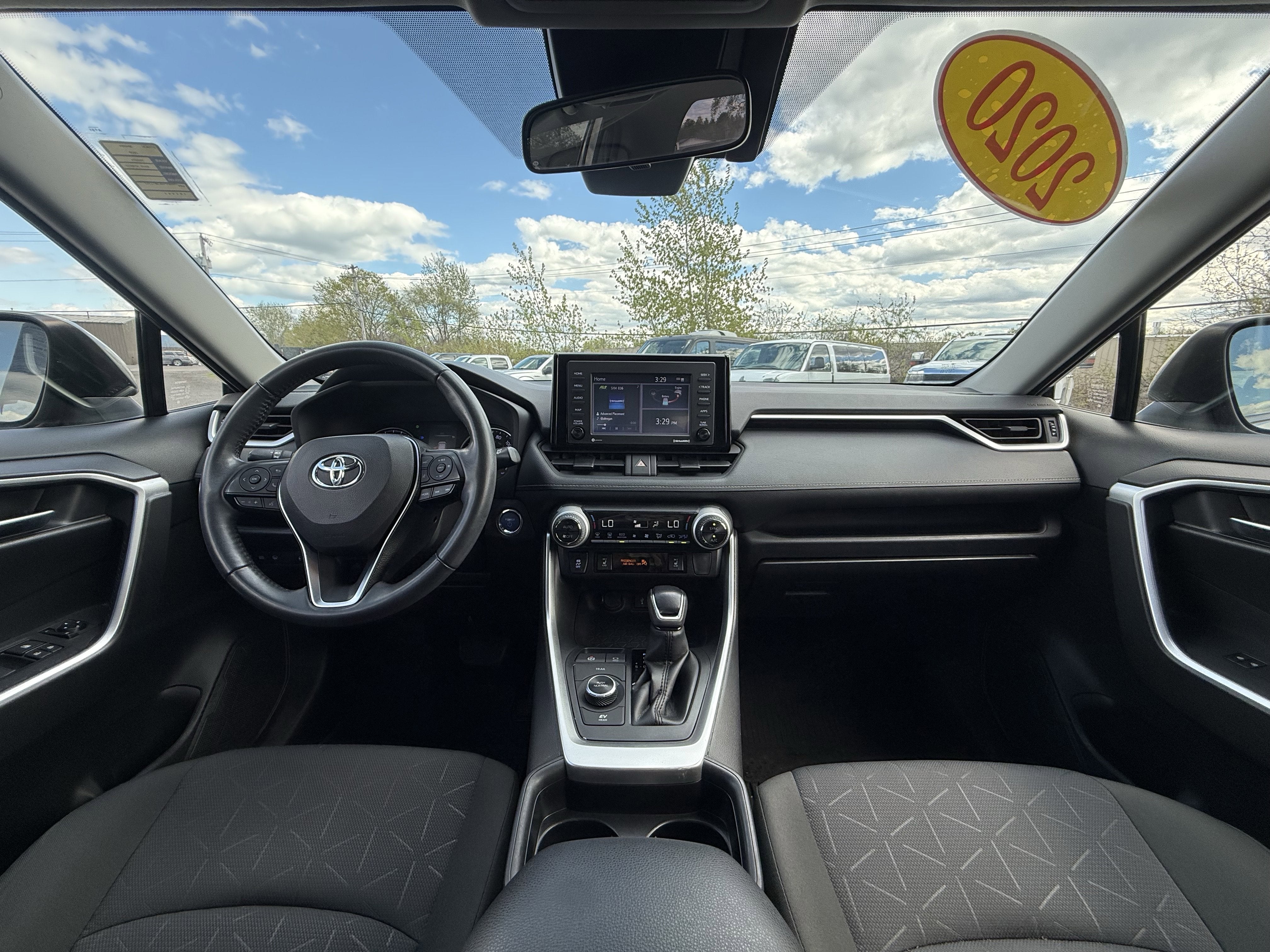 2020 Toyota RAV4 Hybrid XLE