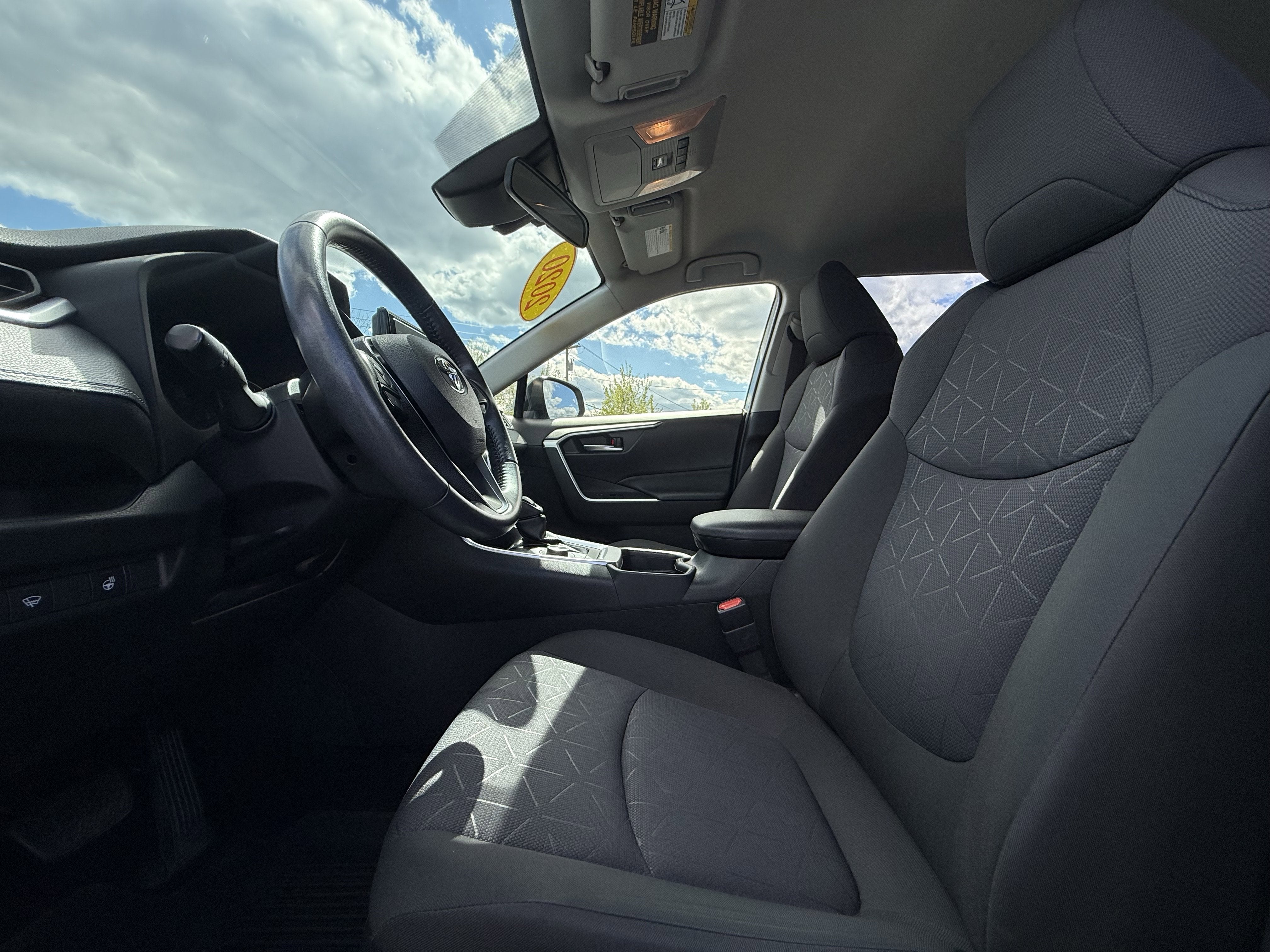 2020 Toyota RAV4 Hybrid XLE