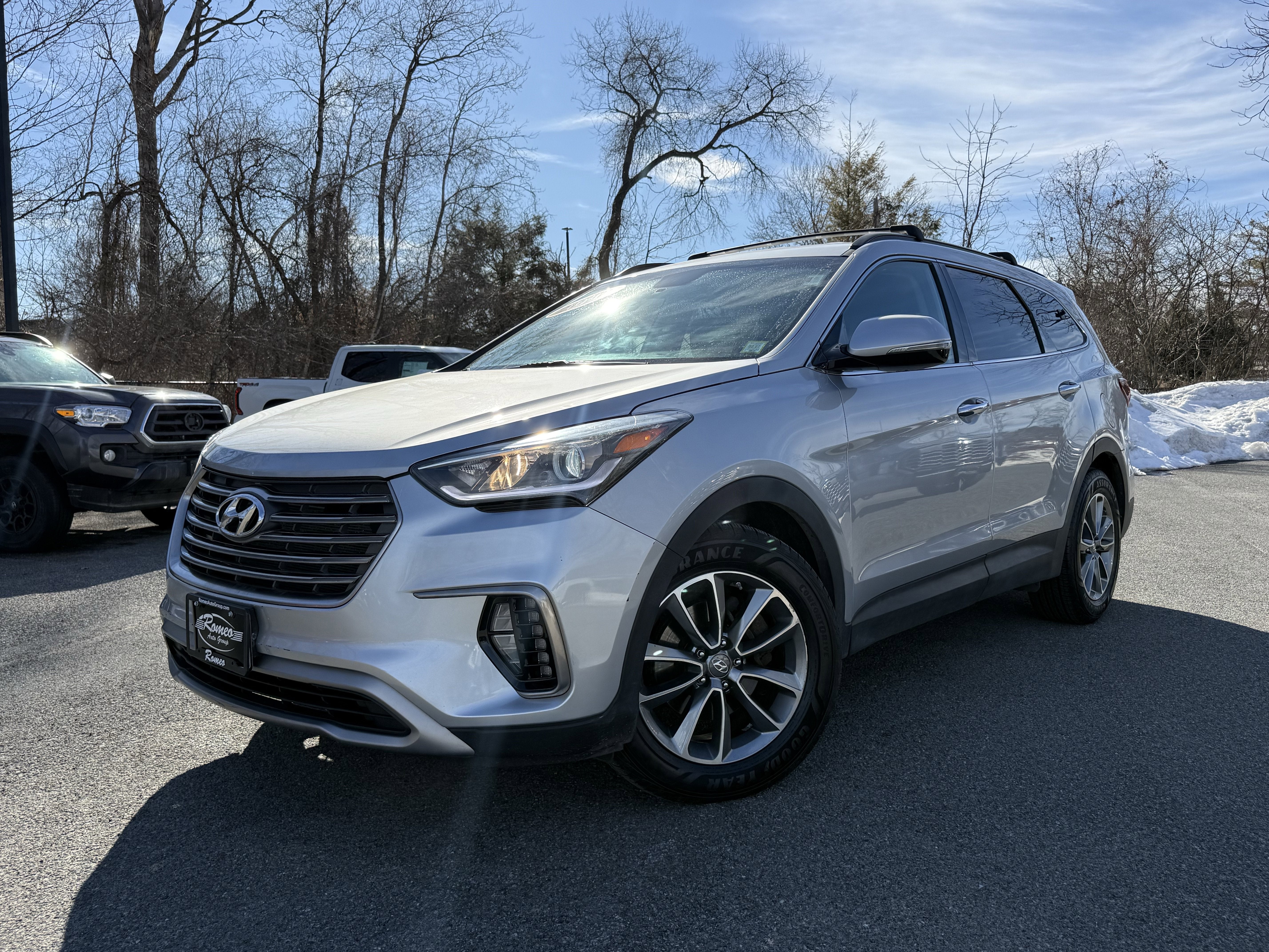 2017 Hyundai Santa Fe SE