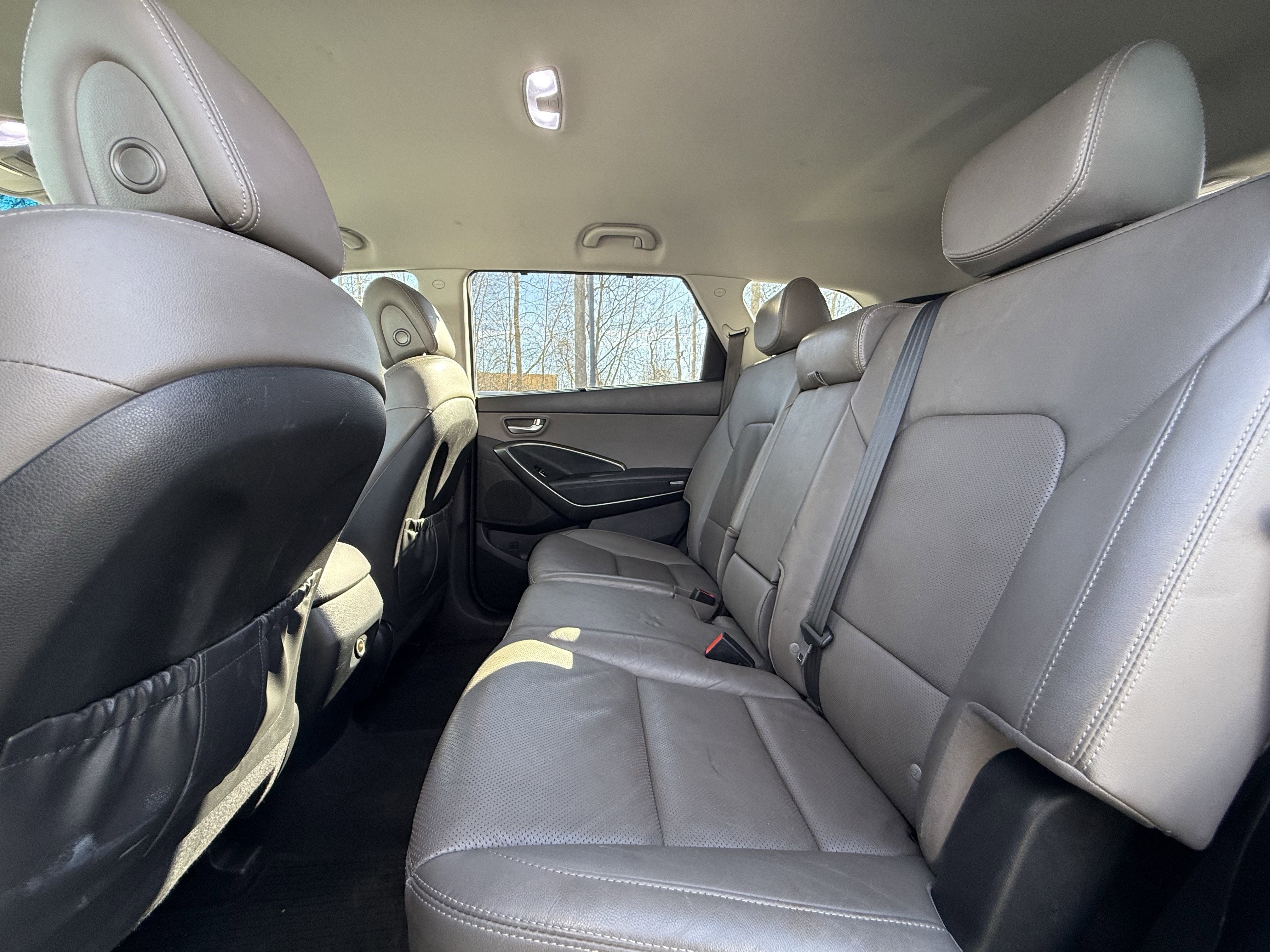 2017 Hyundai Santa Fe SE