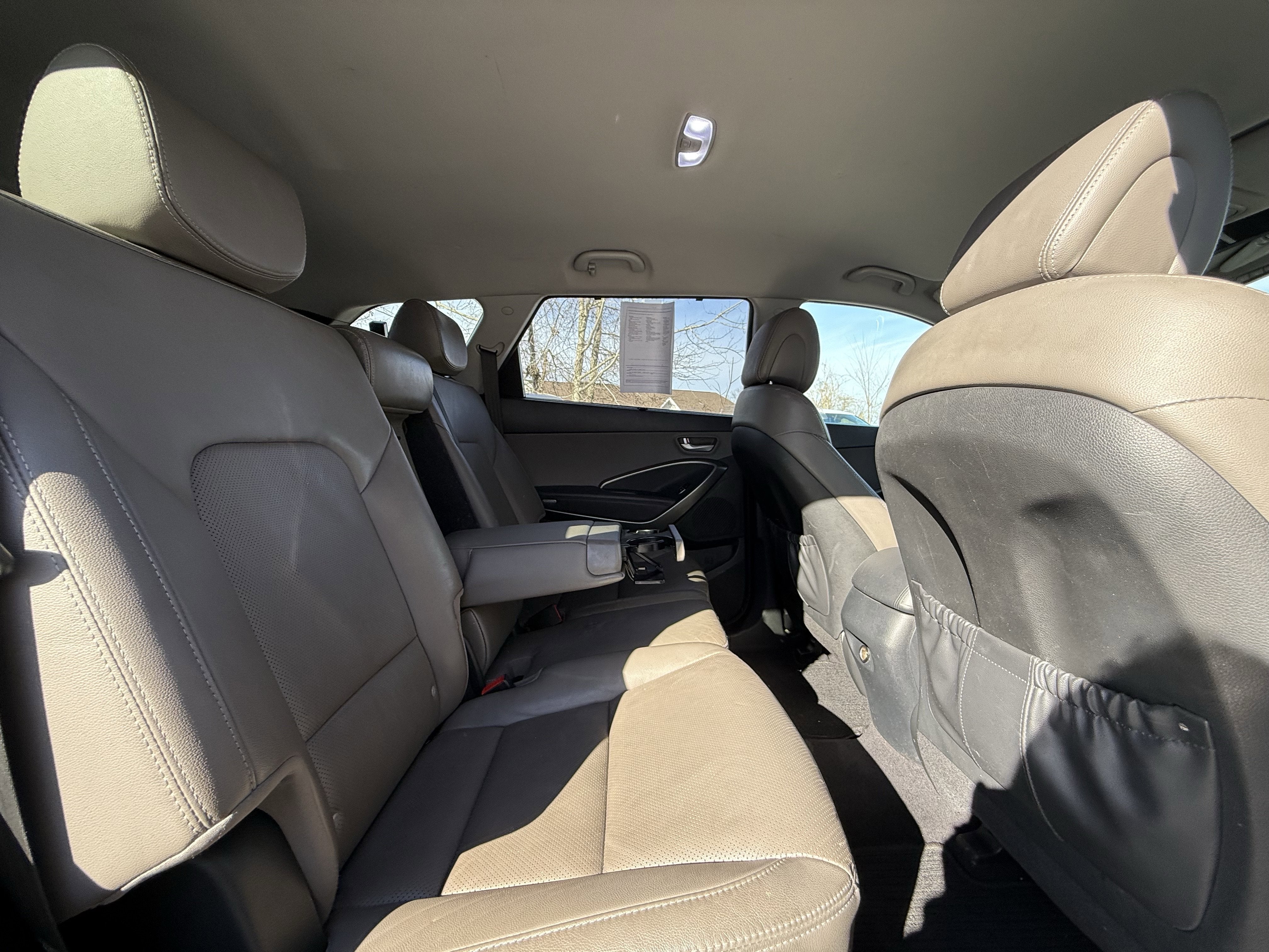 2017 Hyundai Santa Fe SE