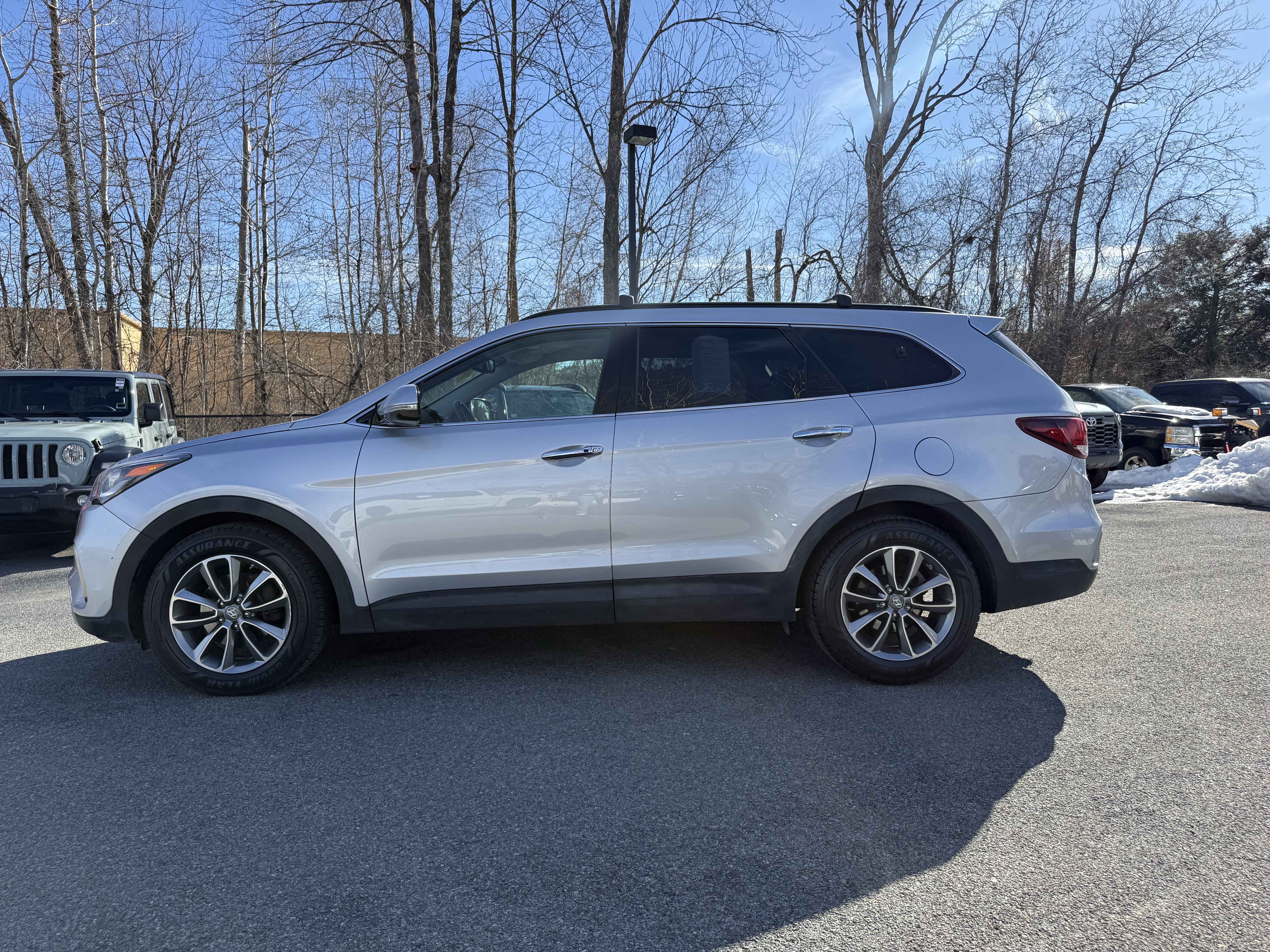 2017 Hyundai Santa Fe SE