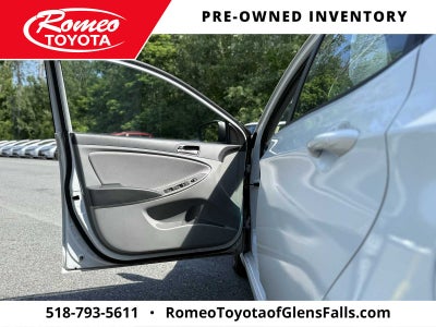 2017 Hyundai Accent SE