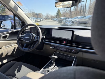 2025 Kia Carnival LX