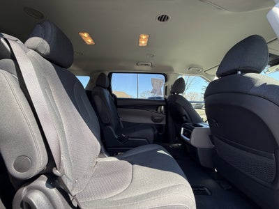 2025 Kia Carnival LX