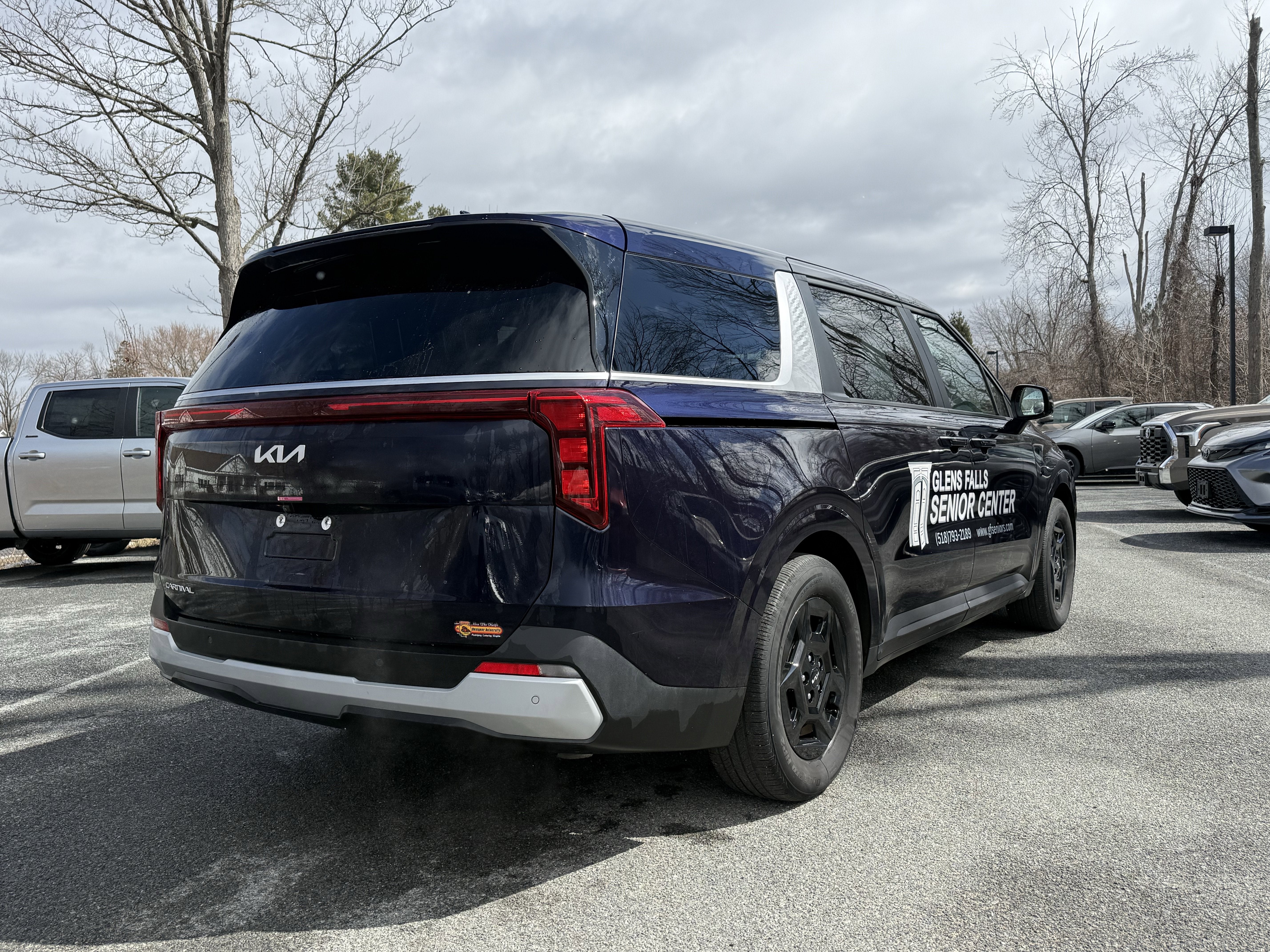 2025 Kia Carnival LX