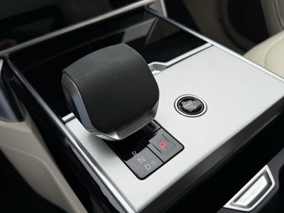 2025 Land Rover Range Rover Autobiography