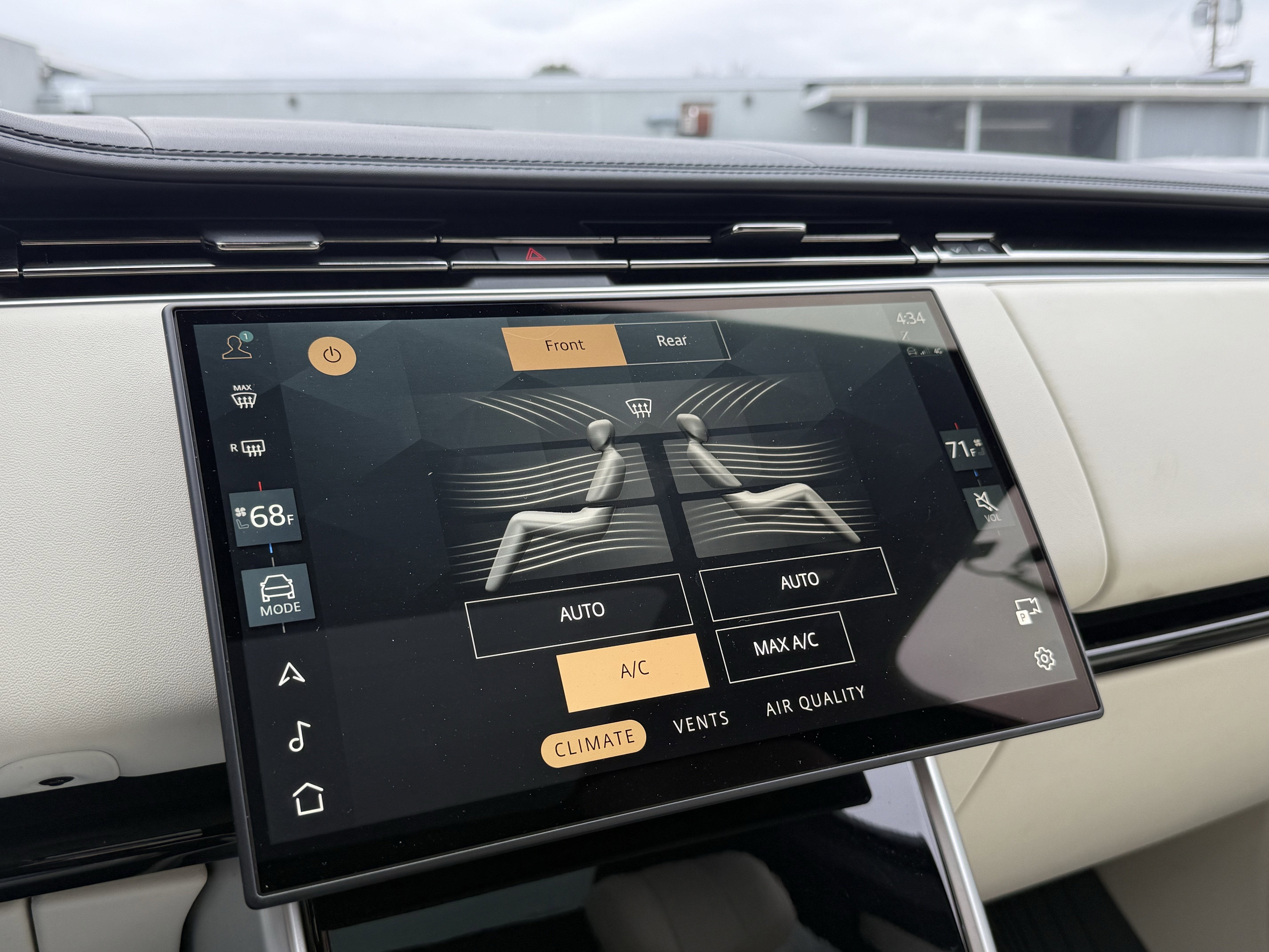 2025 Land Rover Range Rover Autobiography