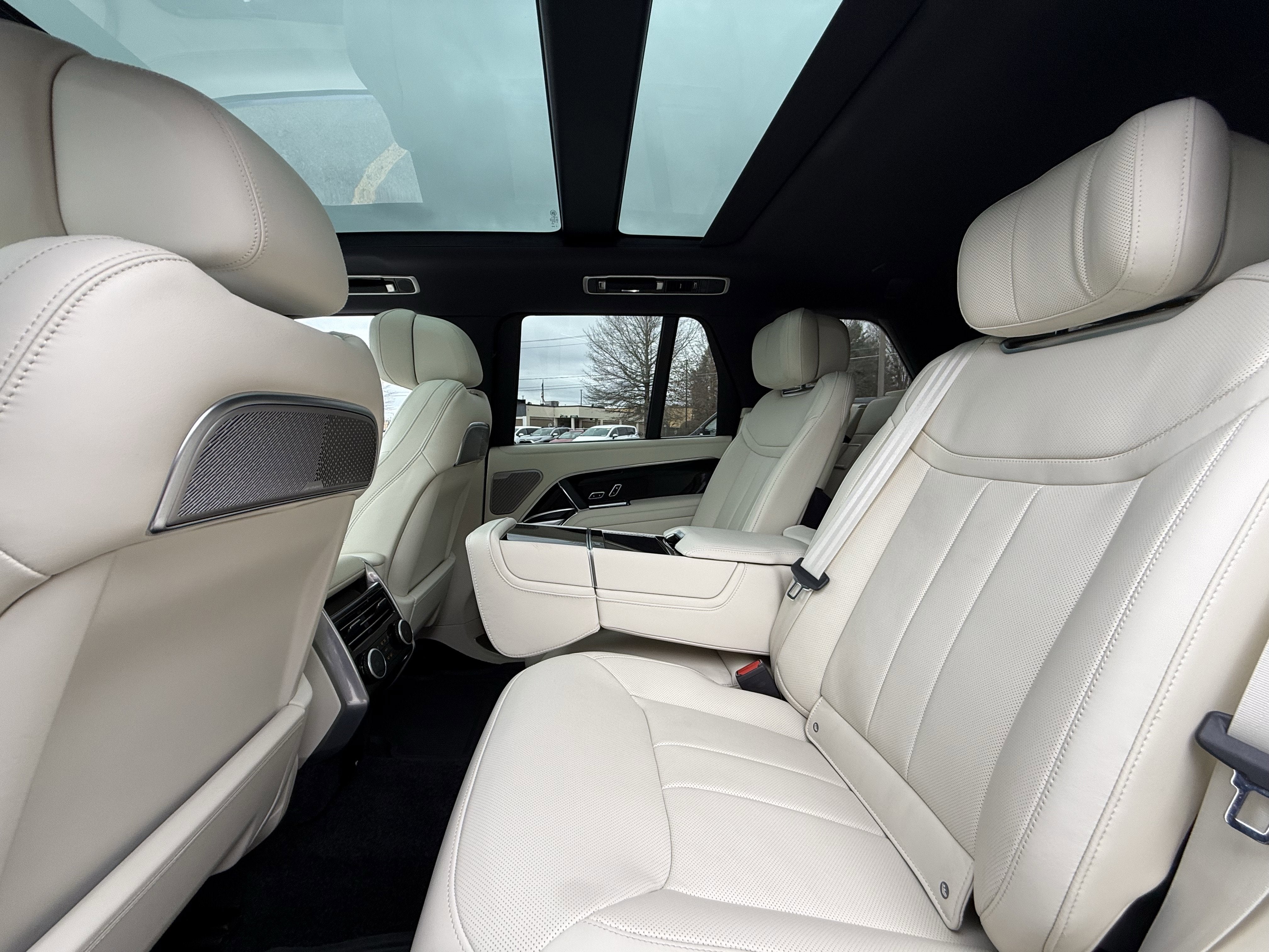 2025 Land Rover Range Rover Autobiography