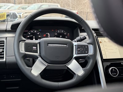 2024 Land Rover Discovery Dynamic SE